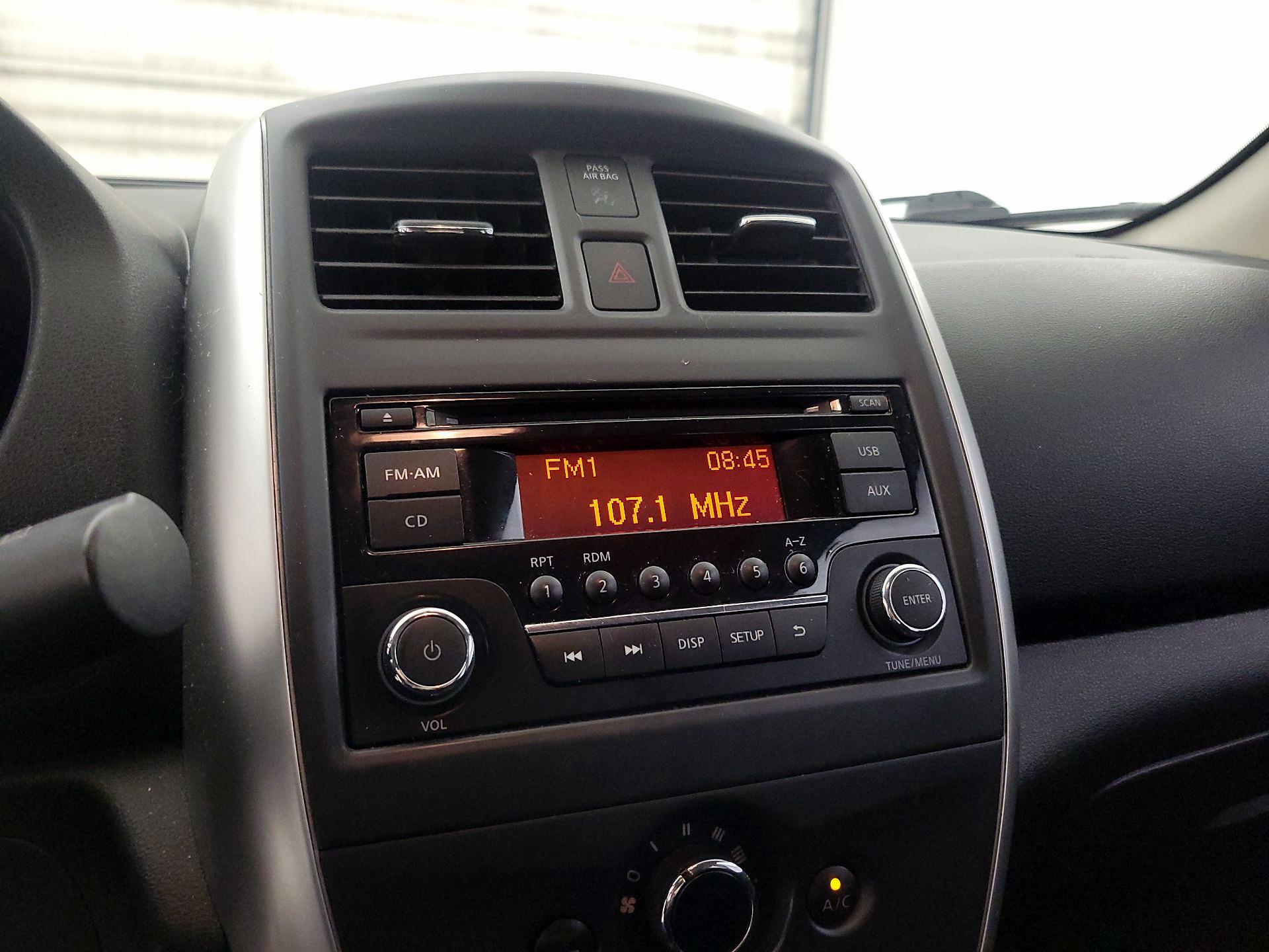 Thumbnail: 2015 Nissan Versa - 14