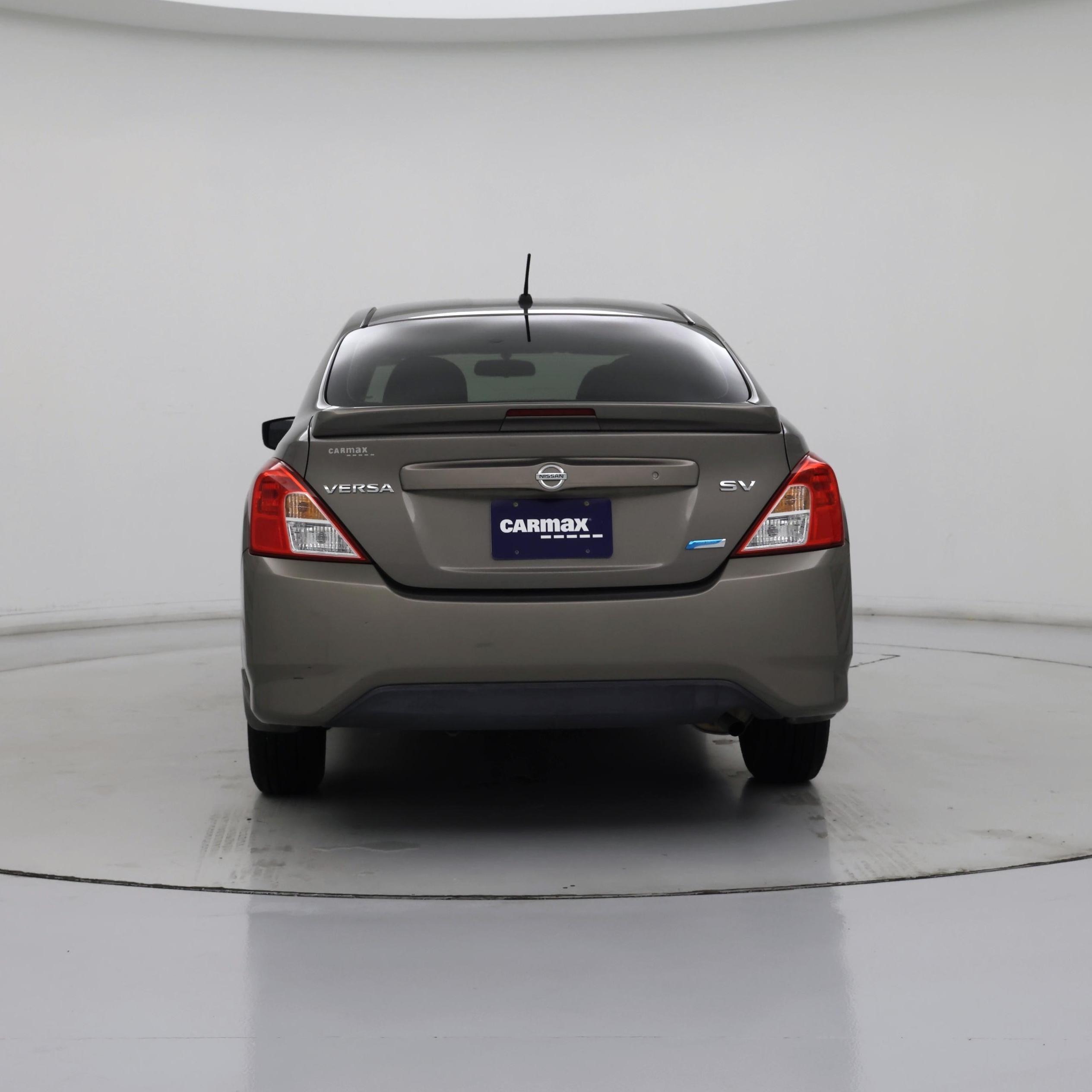 Thumbnail: 2015 Nissan Versa - 6