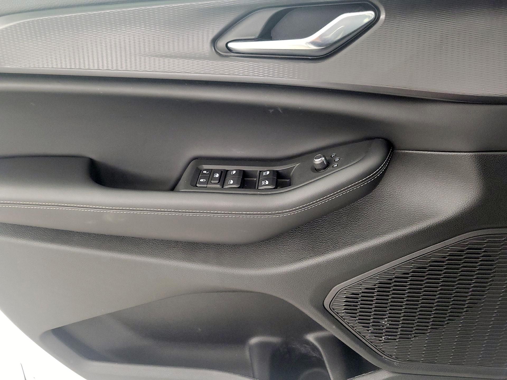 Thumbnail: 2025 Jeep Grand Cherokee - 12