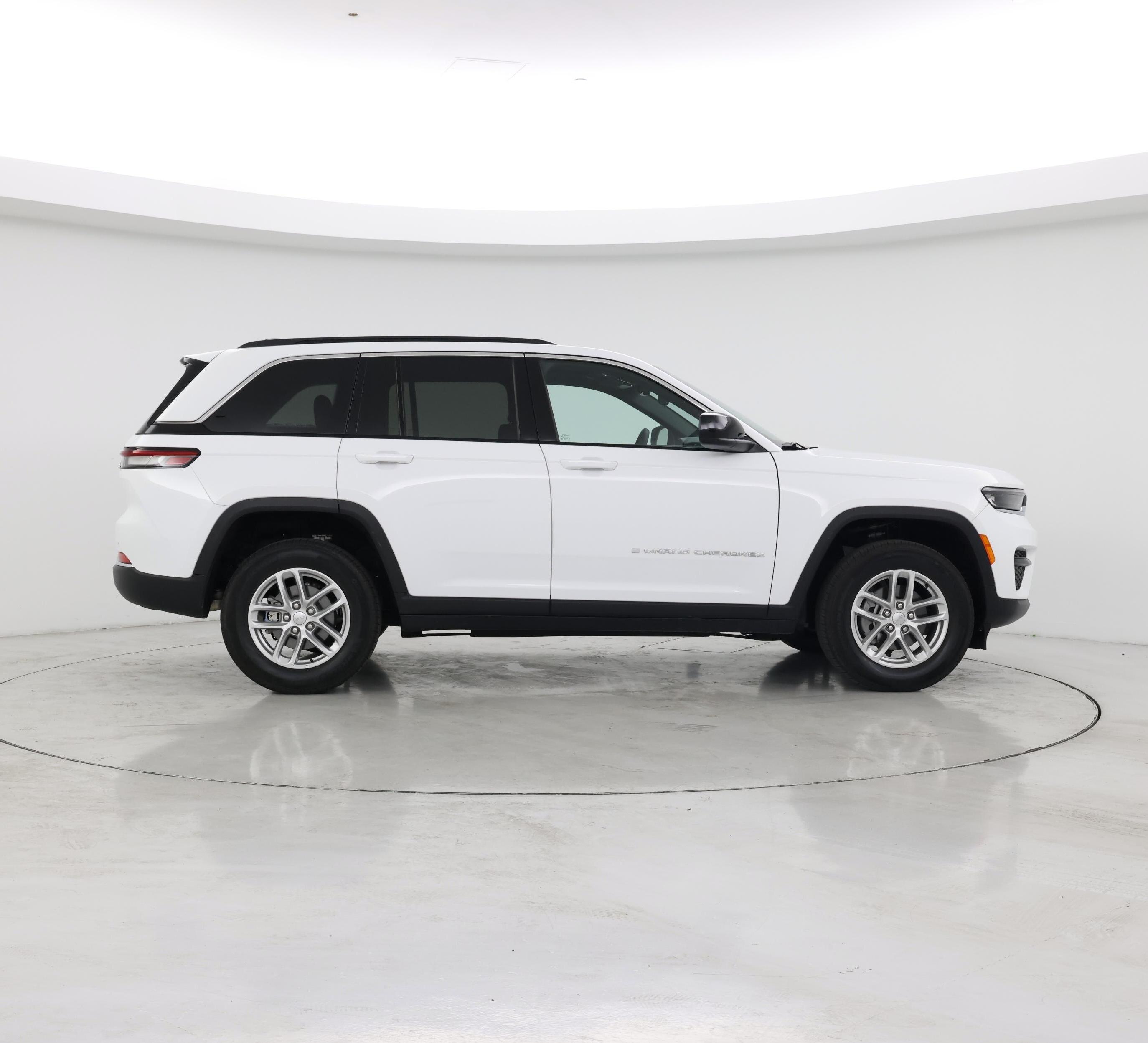 Thumbnail: 2025 Jeep Grand Cherokee - 7