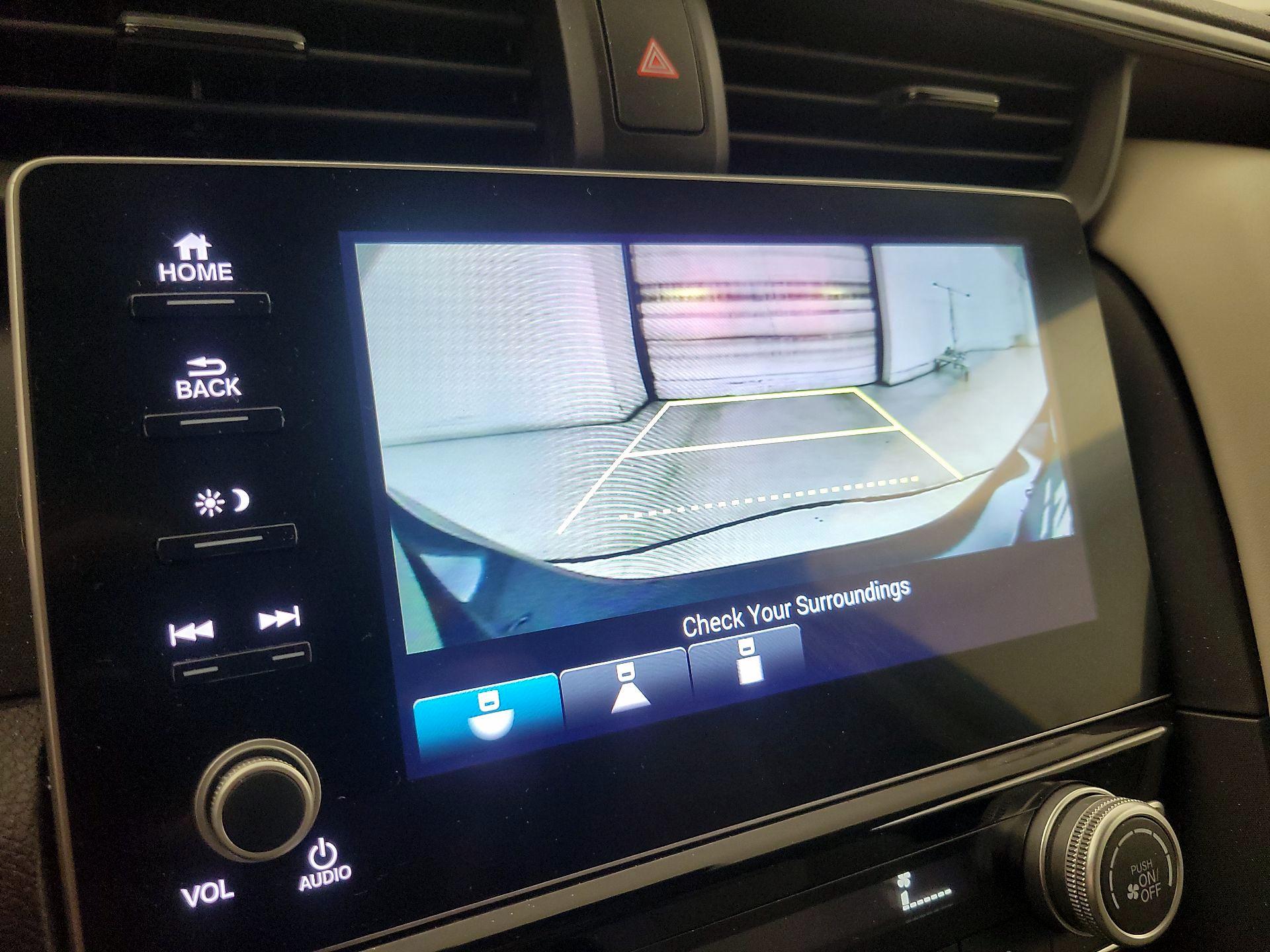 Thumbnail: 2020 Honda Insight - 14