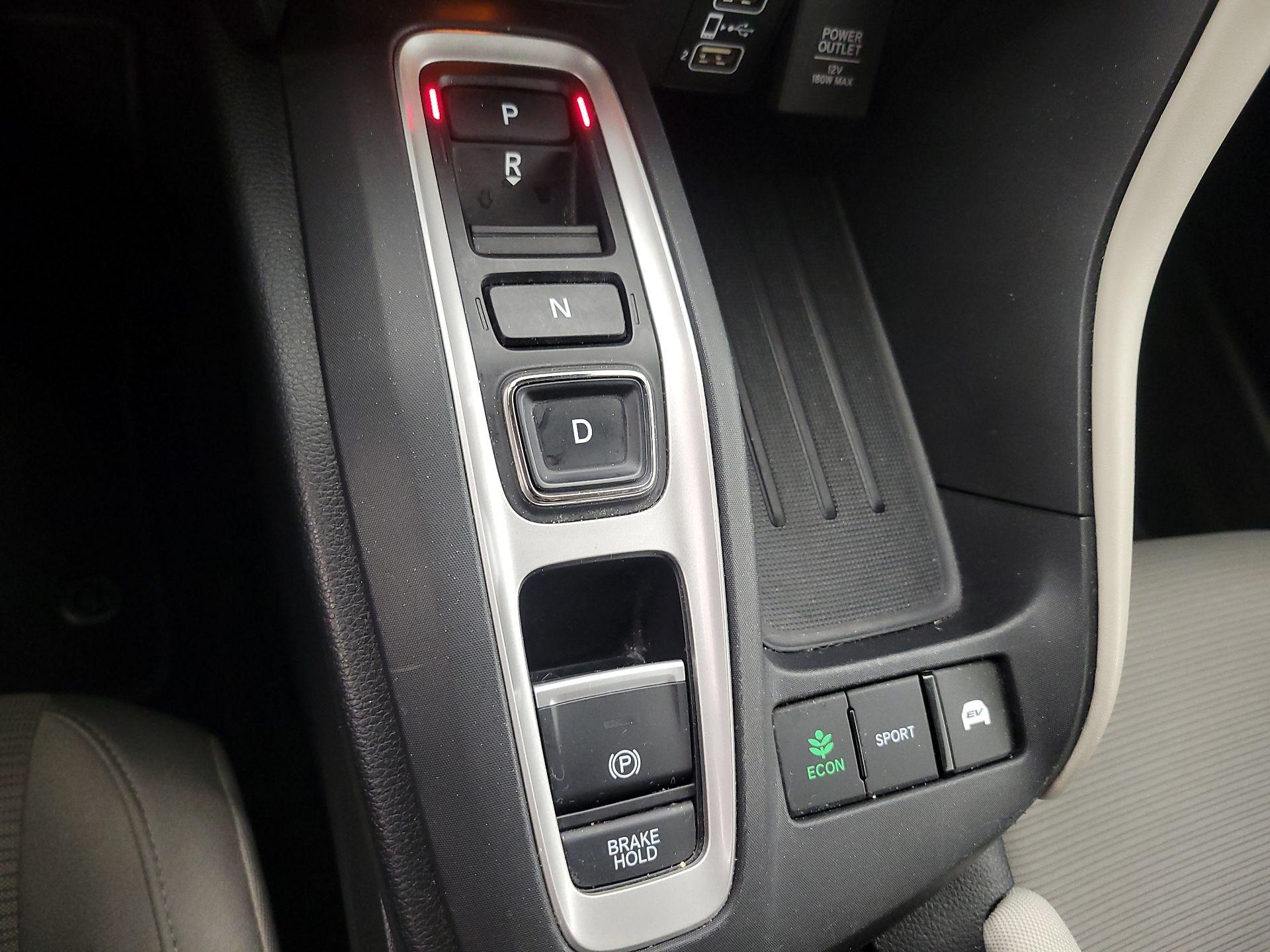 Thumbnail: 2020 Honda Insight - 17