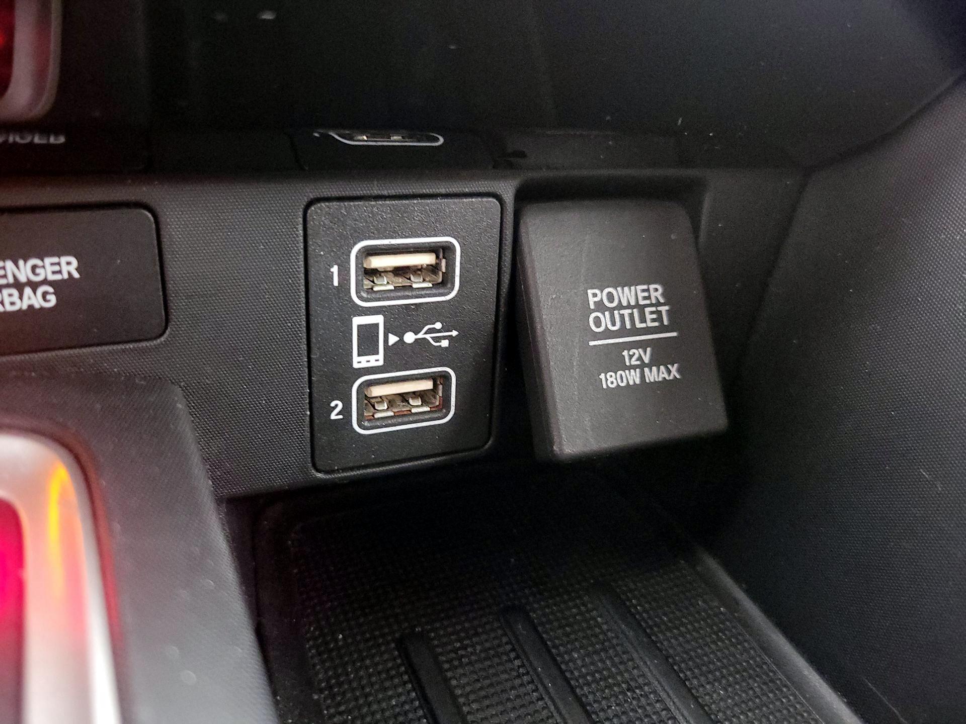 Thumbnail: 2020 Honda Insight - 18