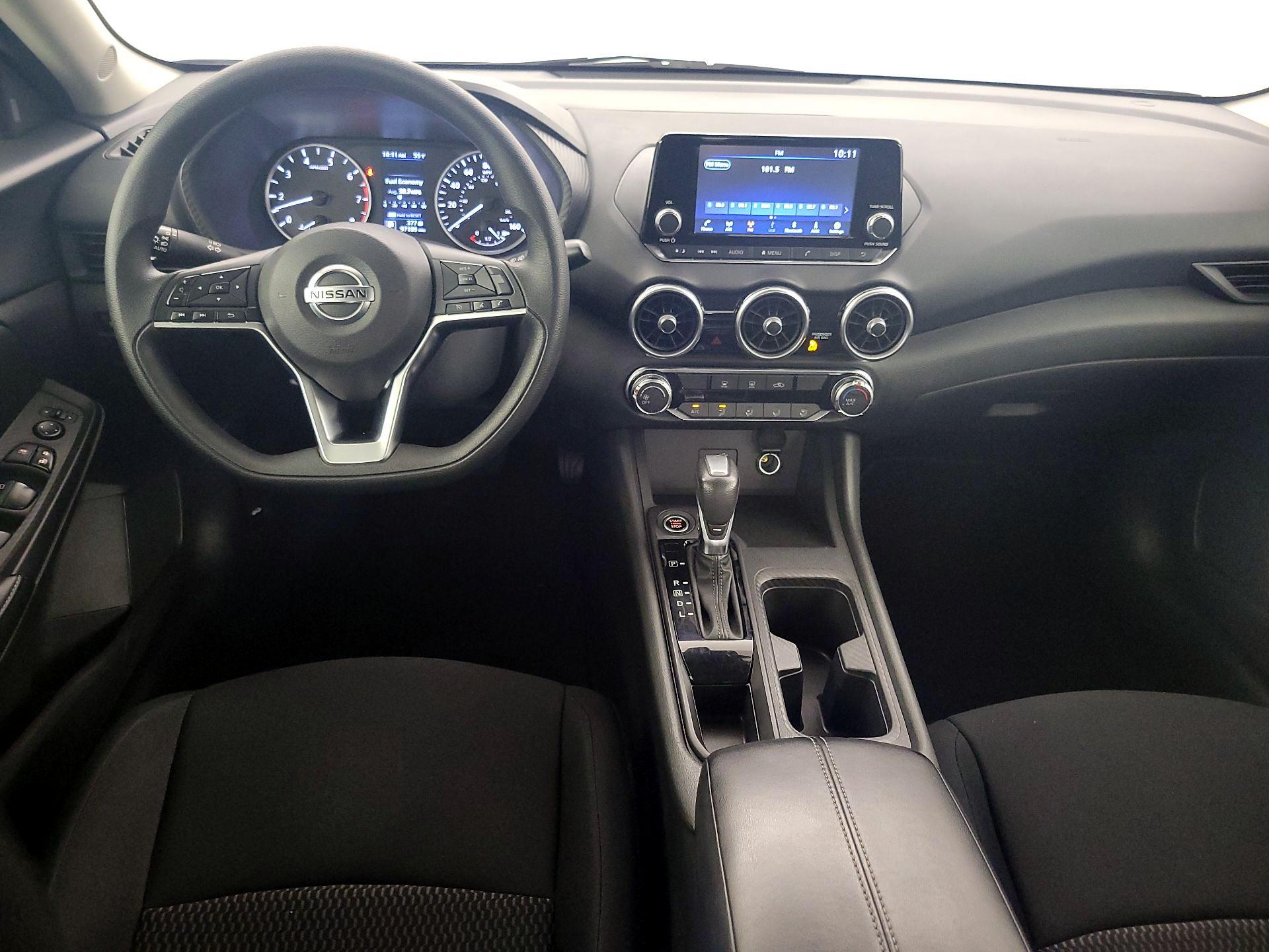 Thumbnail: 2023 Nissan Sentra - 9