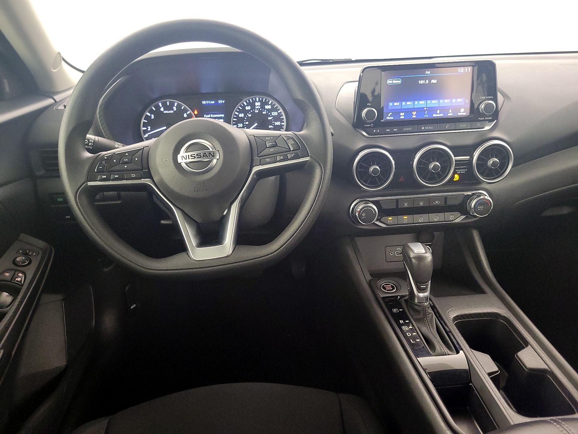 Thumbnail: 2023 Nissan Sentra - 10