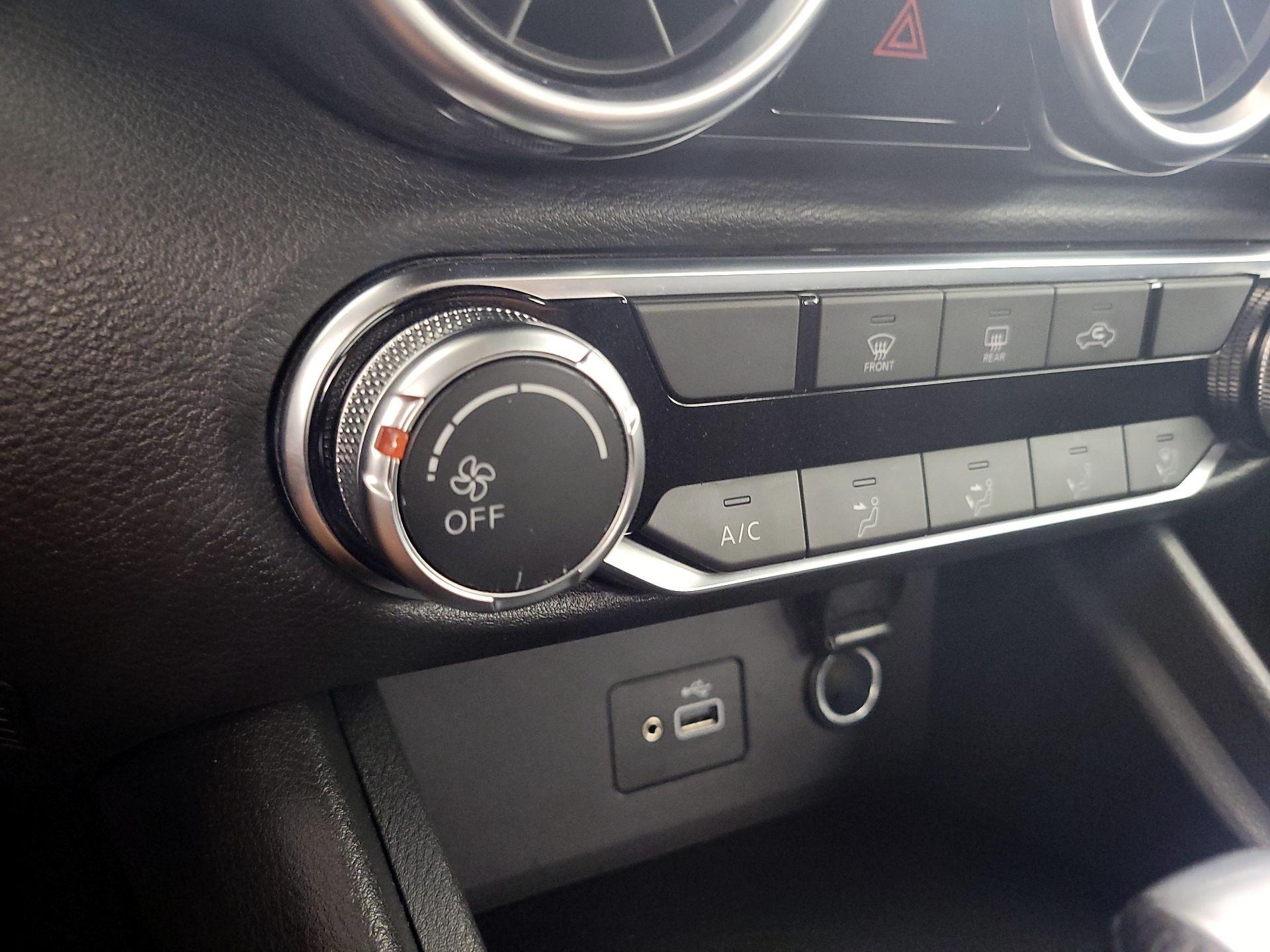 Thumbnail: 2023 Nissan Sentra - 16