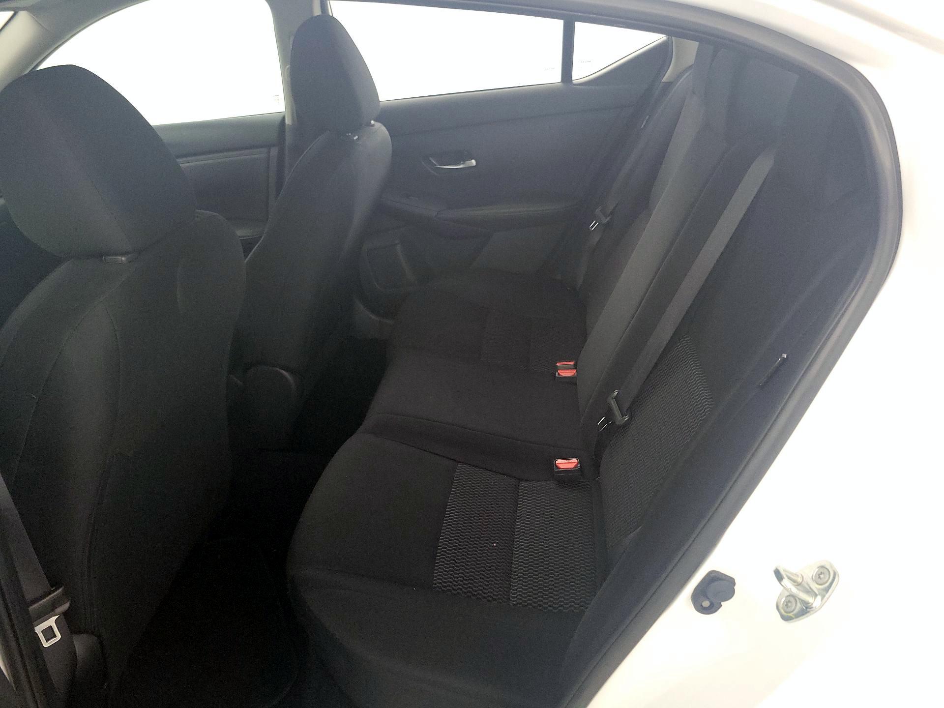 Thumbnail: 2023 Nissan Sentra - 19