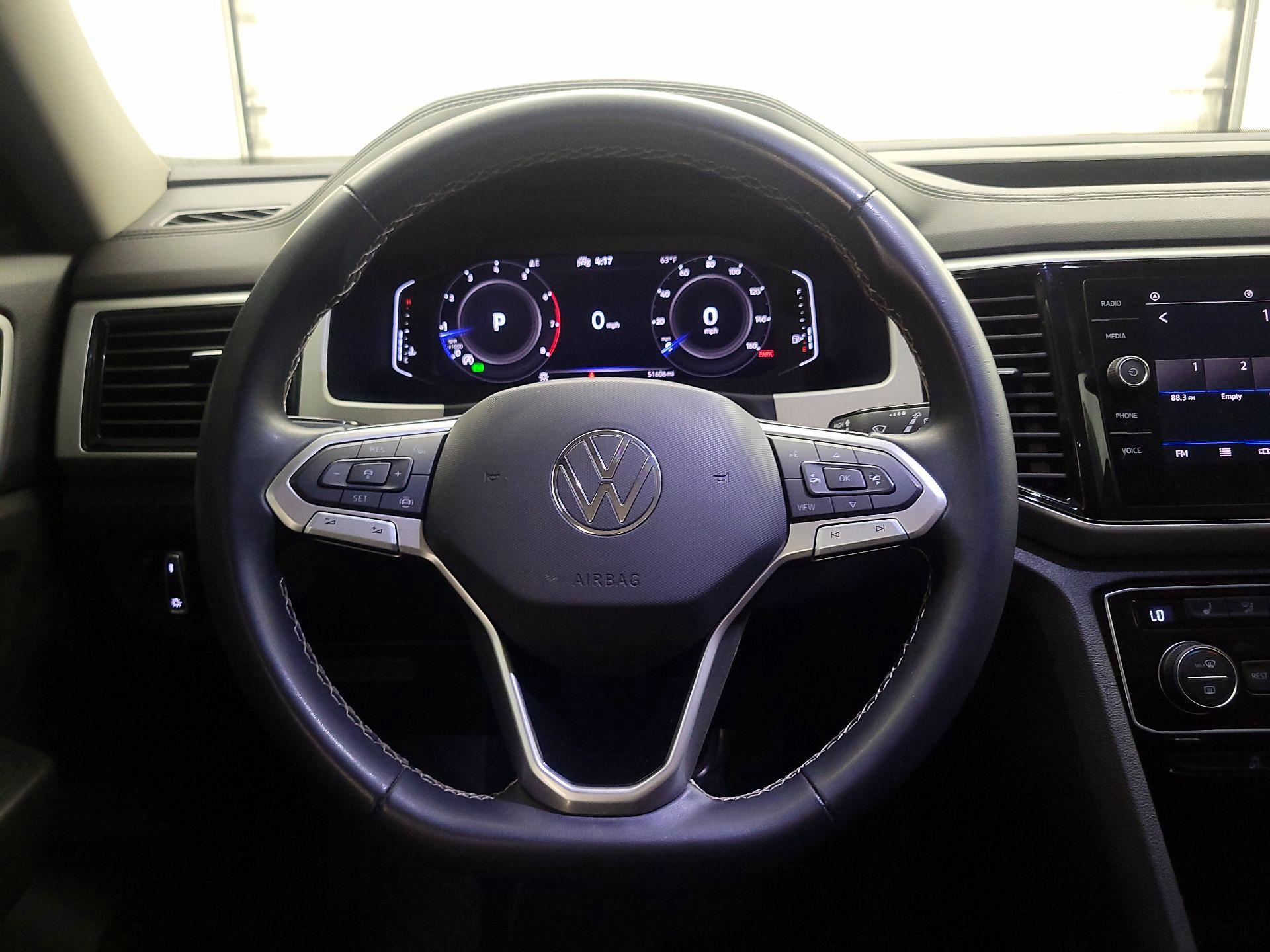 Thumbnail: 2023 Volkswagen Atlas - 10