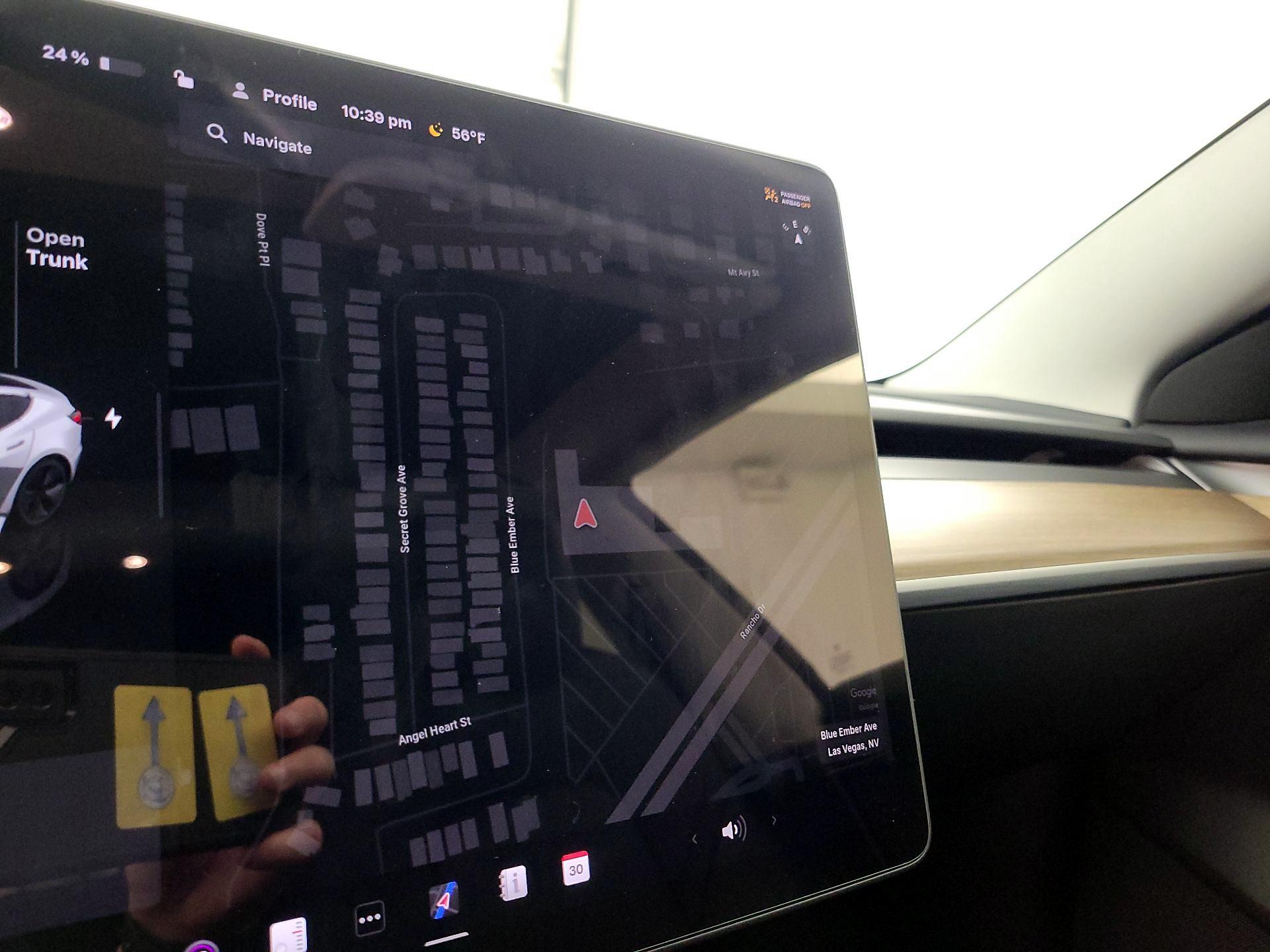 Thumbnail: 2023 Tesla Model 3 - 13