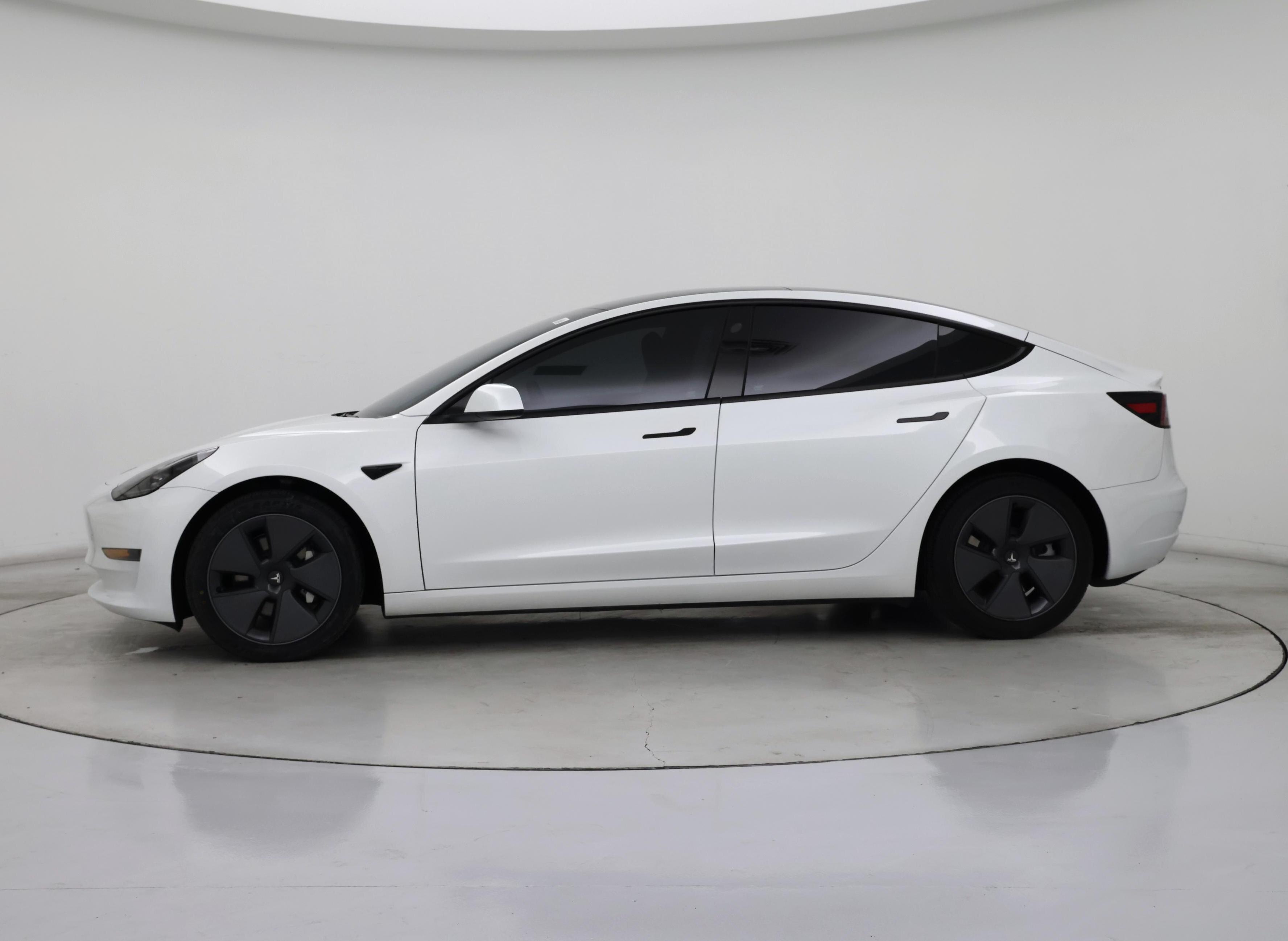 Thumbnail: 2023 Tesla Model 3 - 3