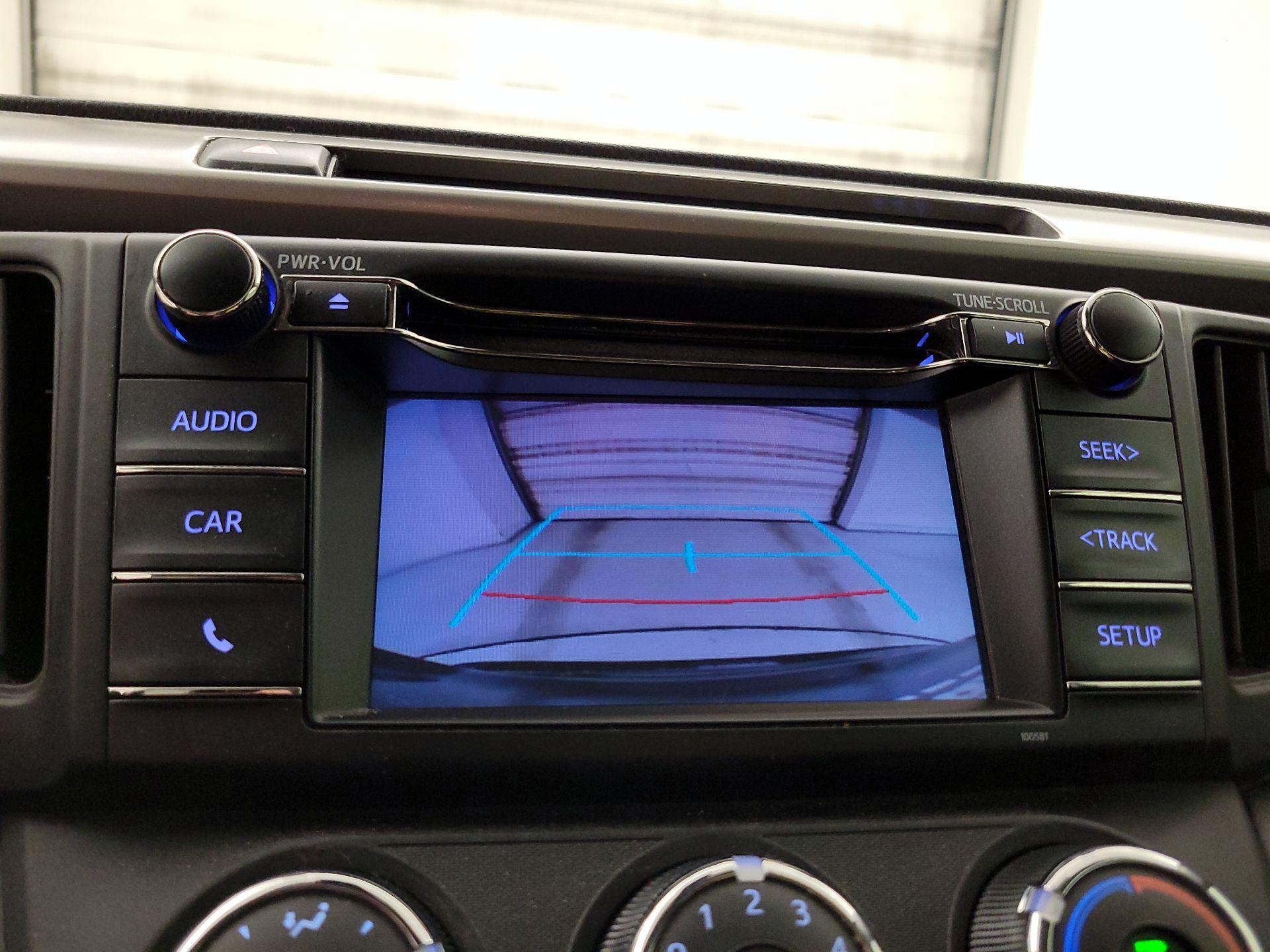 Thumbnail: 2018 Toyota RAV4 - 14