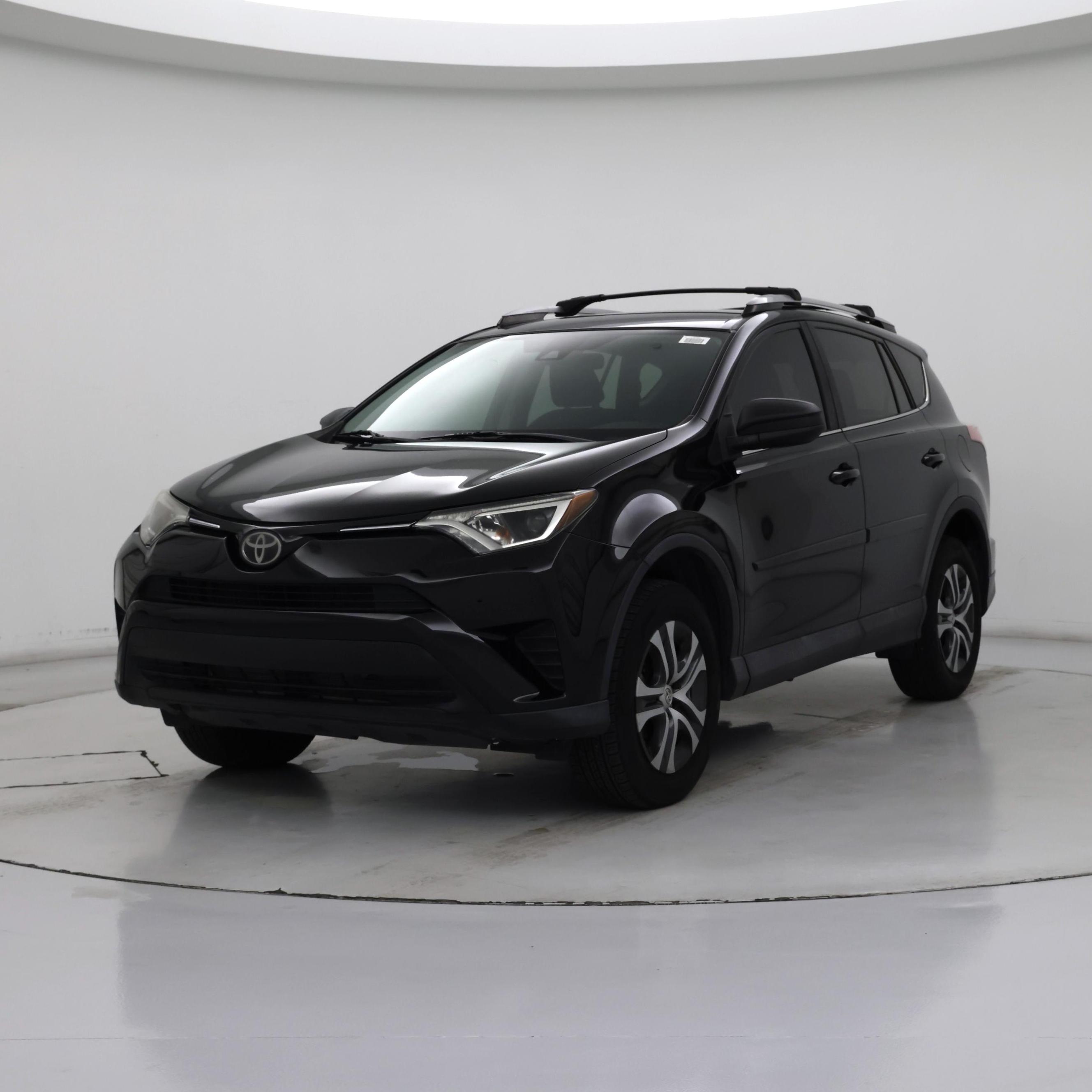 Thumbnail: 2018 Toyota RAV4 - 4