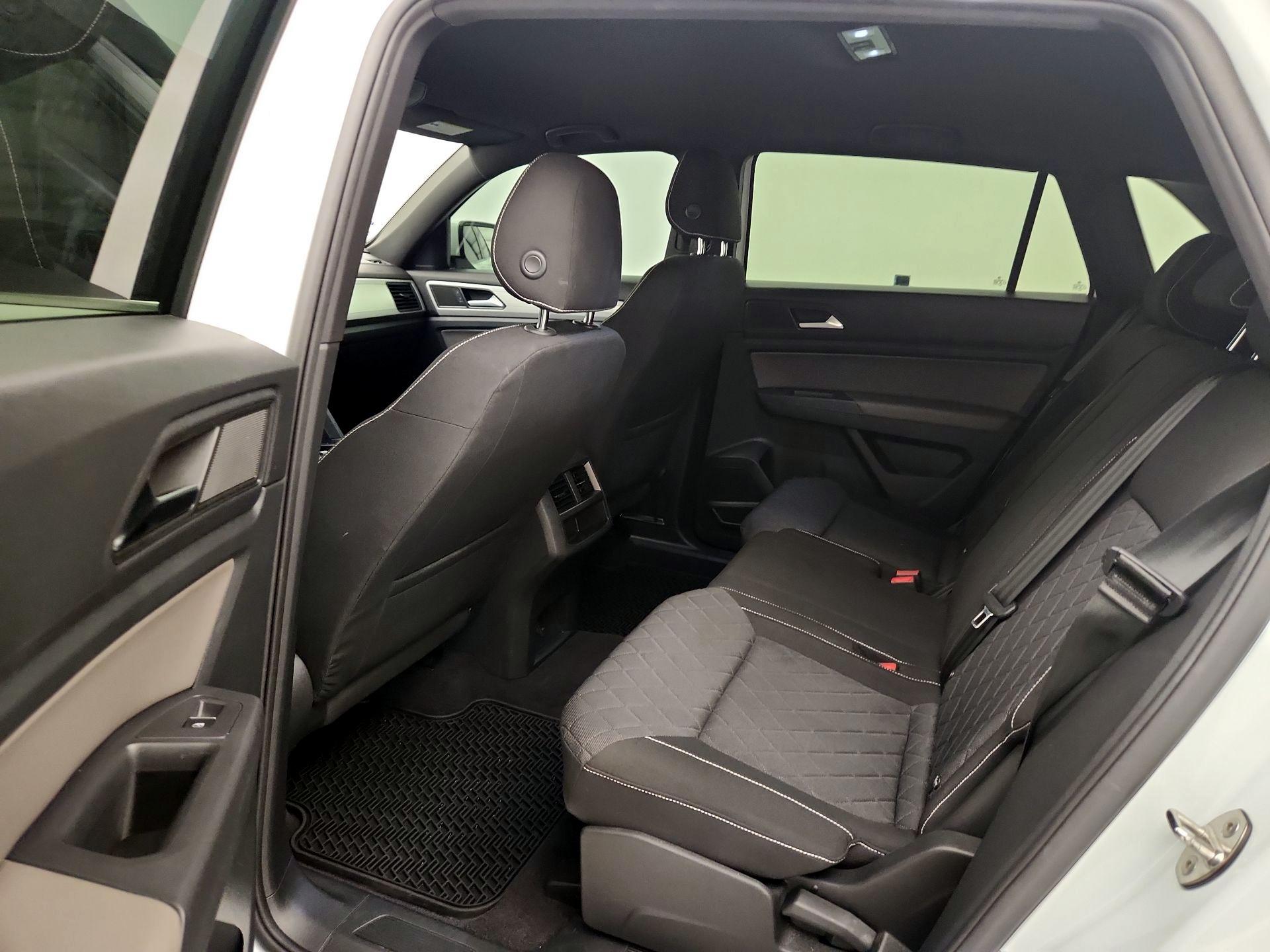 Thumbnail: 2021 Volkswagen Atlas - 19