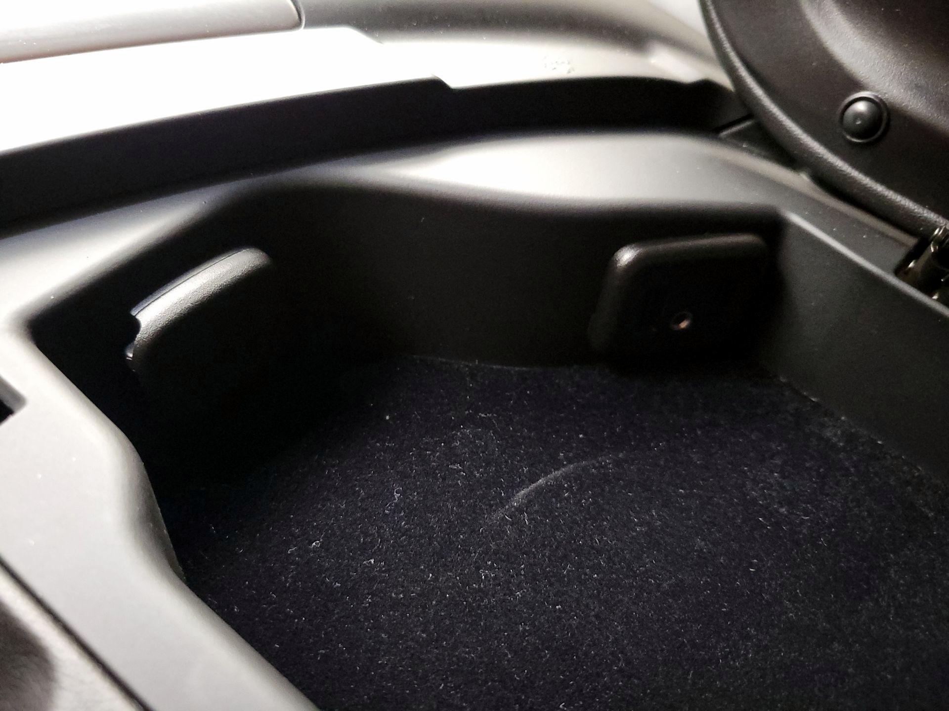 Thumbnail: 2017 Chevrolet Corvette - 18