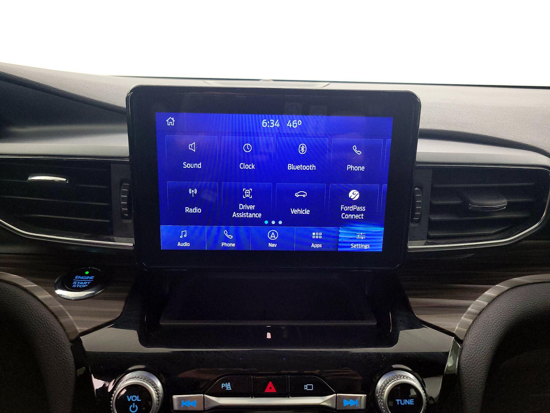 Thumbnail: 2021 Ford Explorer - 16