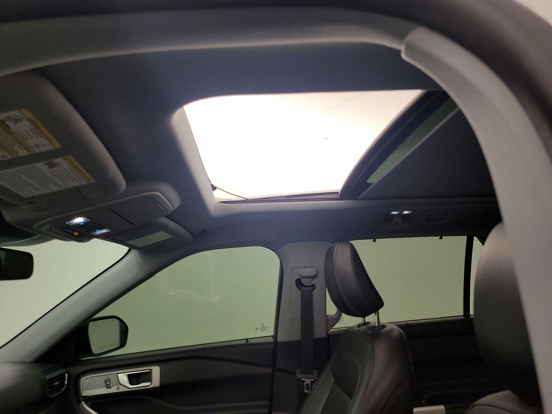 Thumbnail: 2021 Ford Explorer - 20