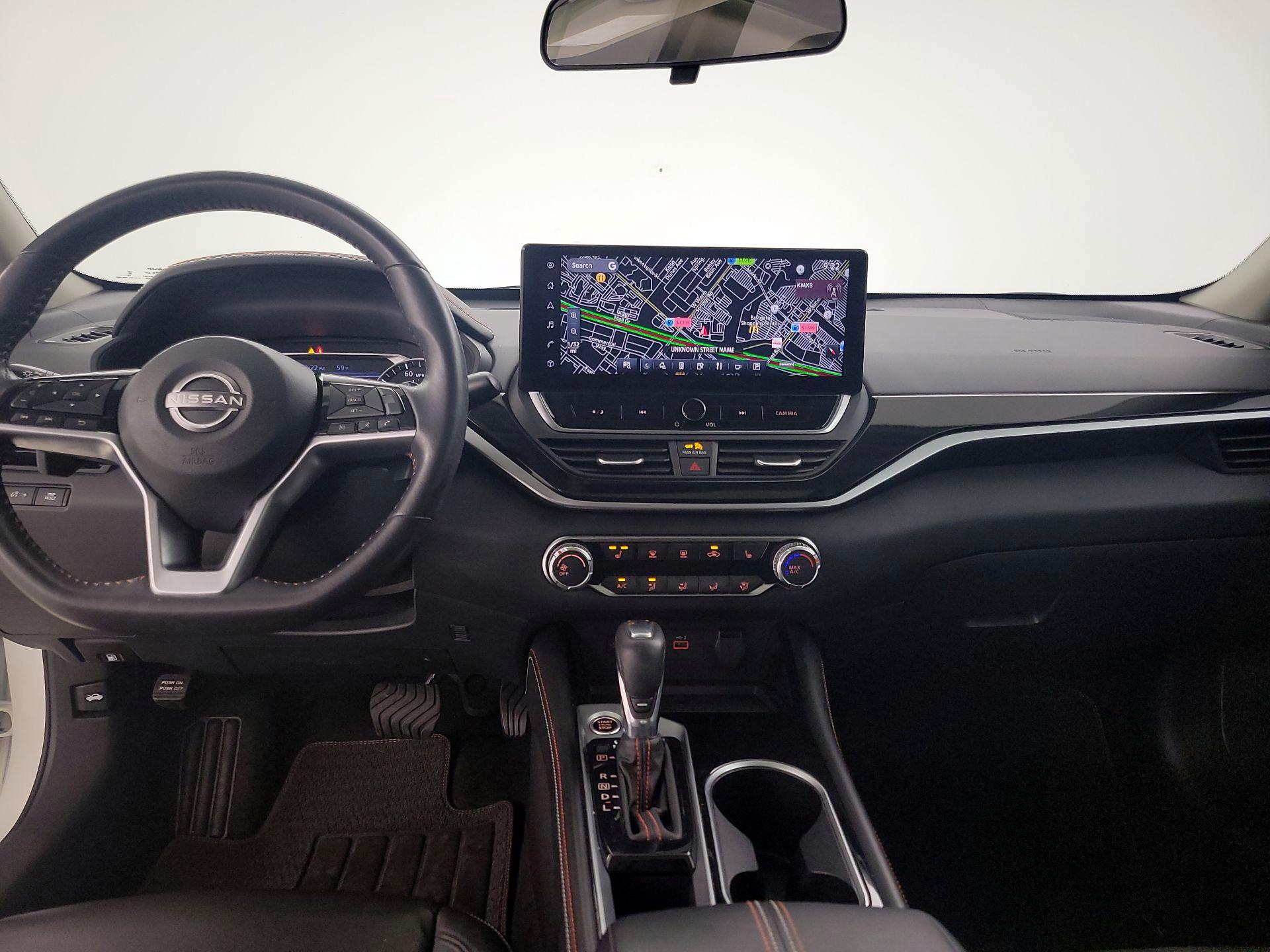 Thumbnail: 2023 Nissan Altima - 9