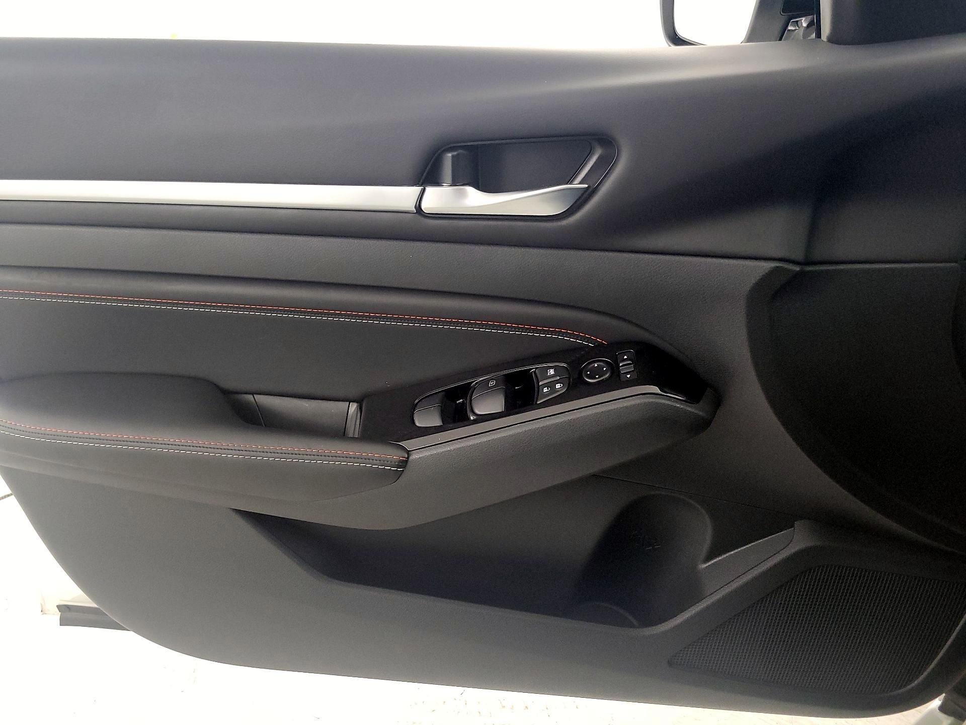 Thumbnail: 2023 Nissan Altima - 12