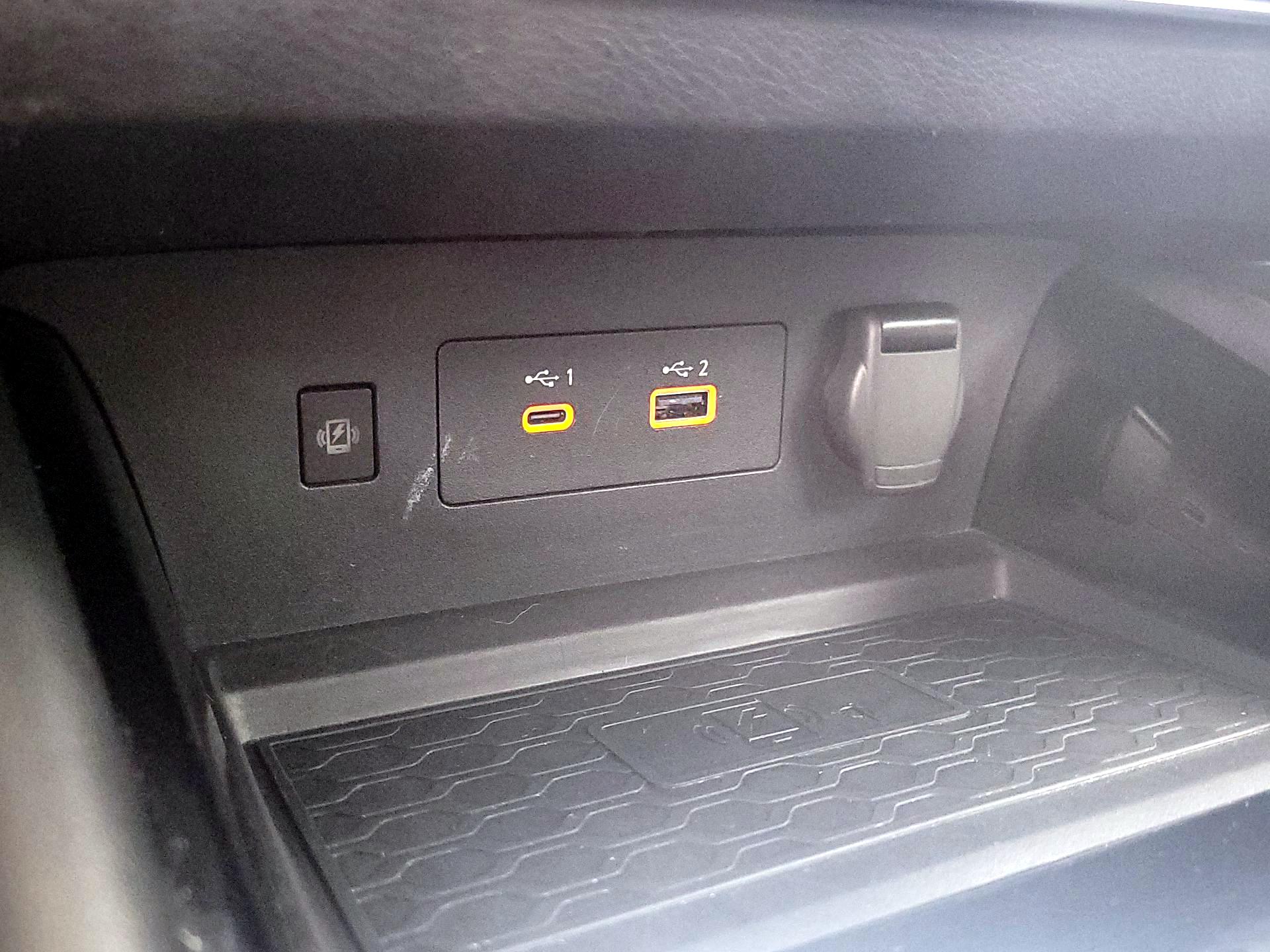 Thumbnail: 2023 Nissan Altima - 19