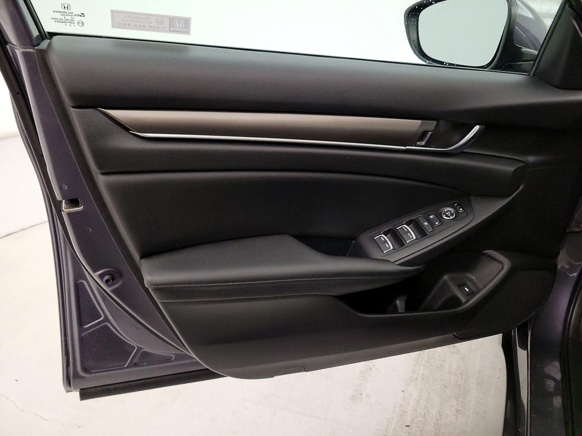 Thumbnail: 2019 Honda Accord - 12