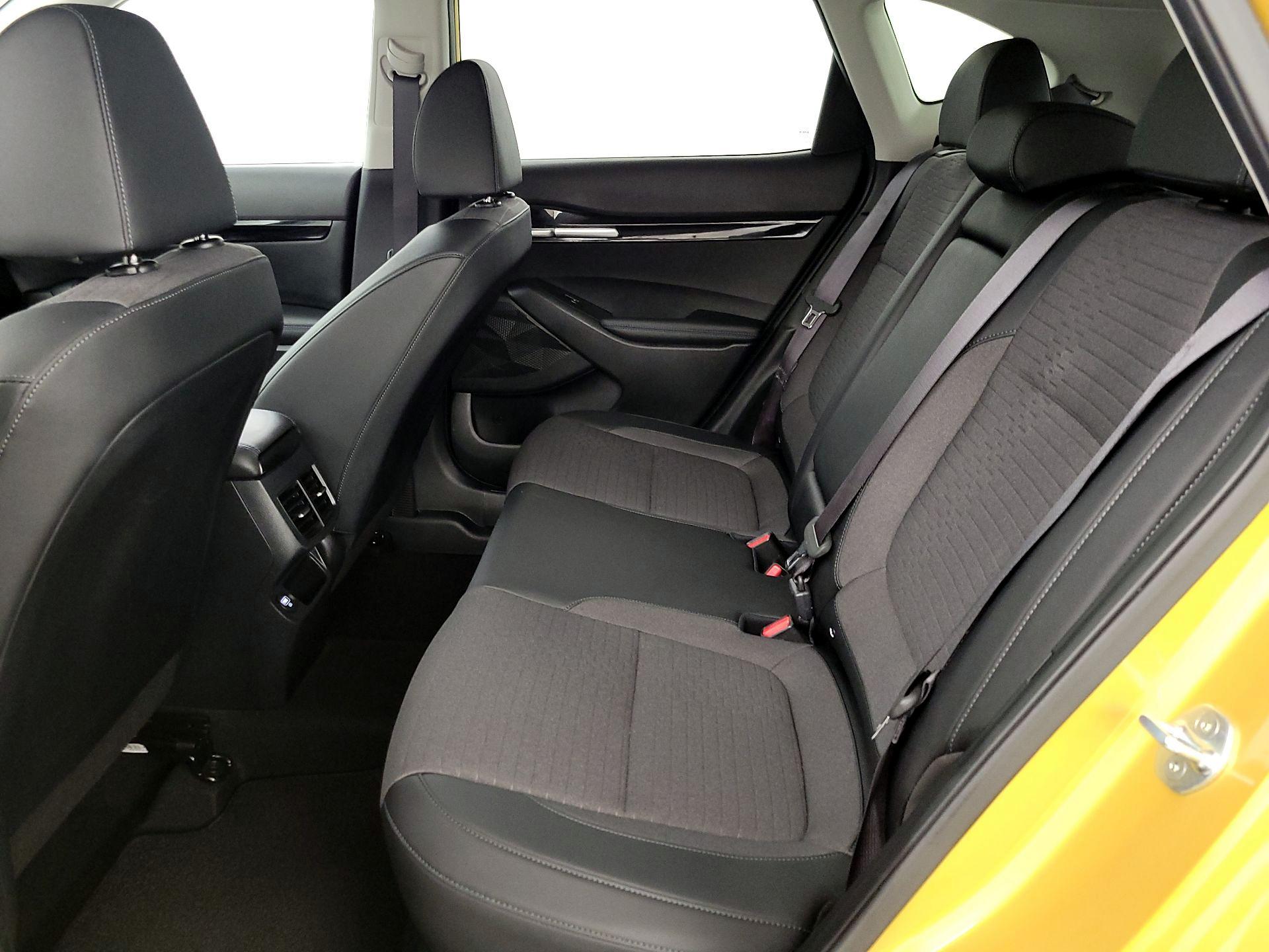 Thumbnail: 2023 Kia Seltos - 19