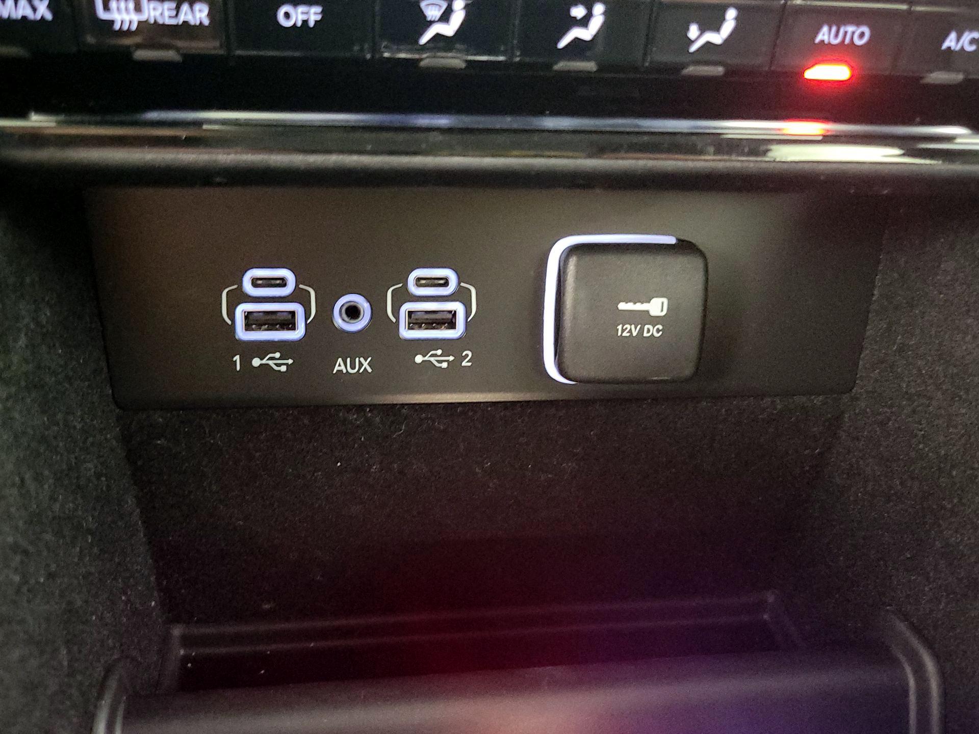 Thumbnail: 2022 Jeep Grand Cherokee L - 19