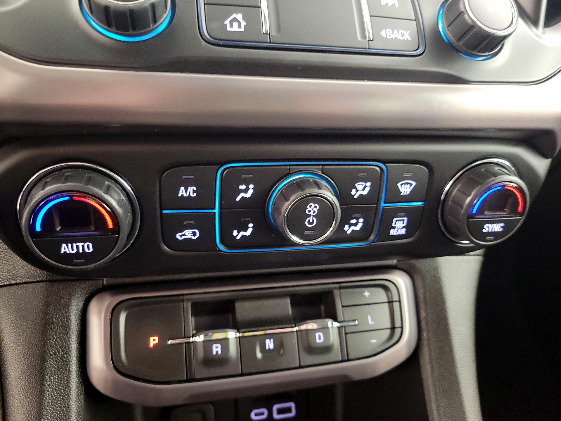 Thumbnail: 2021 GMC Acadia - 17