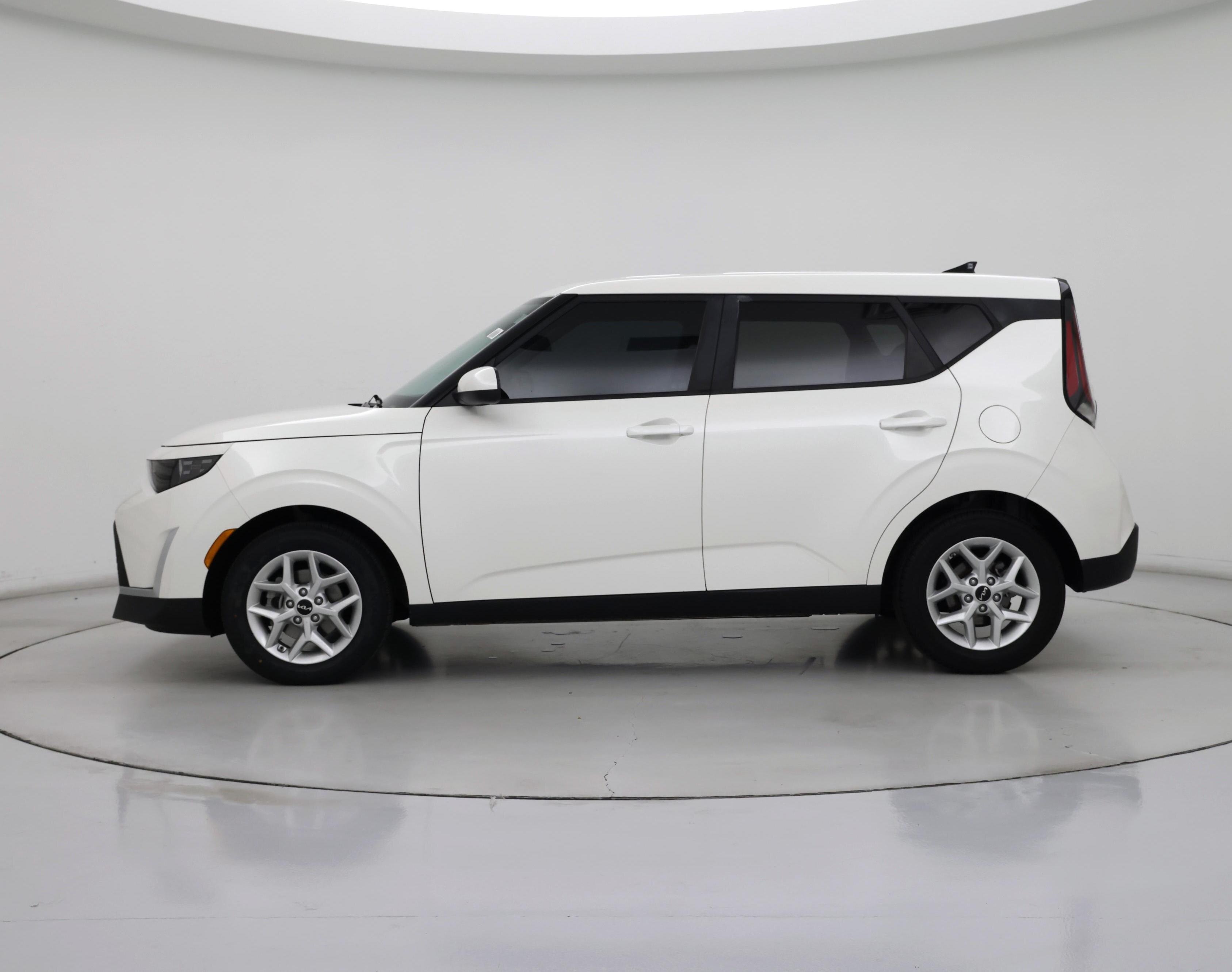 Thumbnail: 2024 Kia Soul - 3