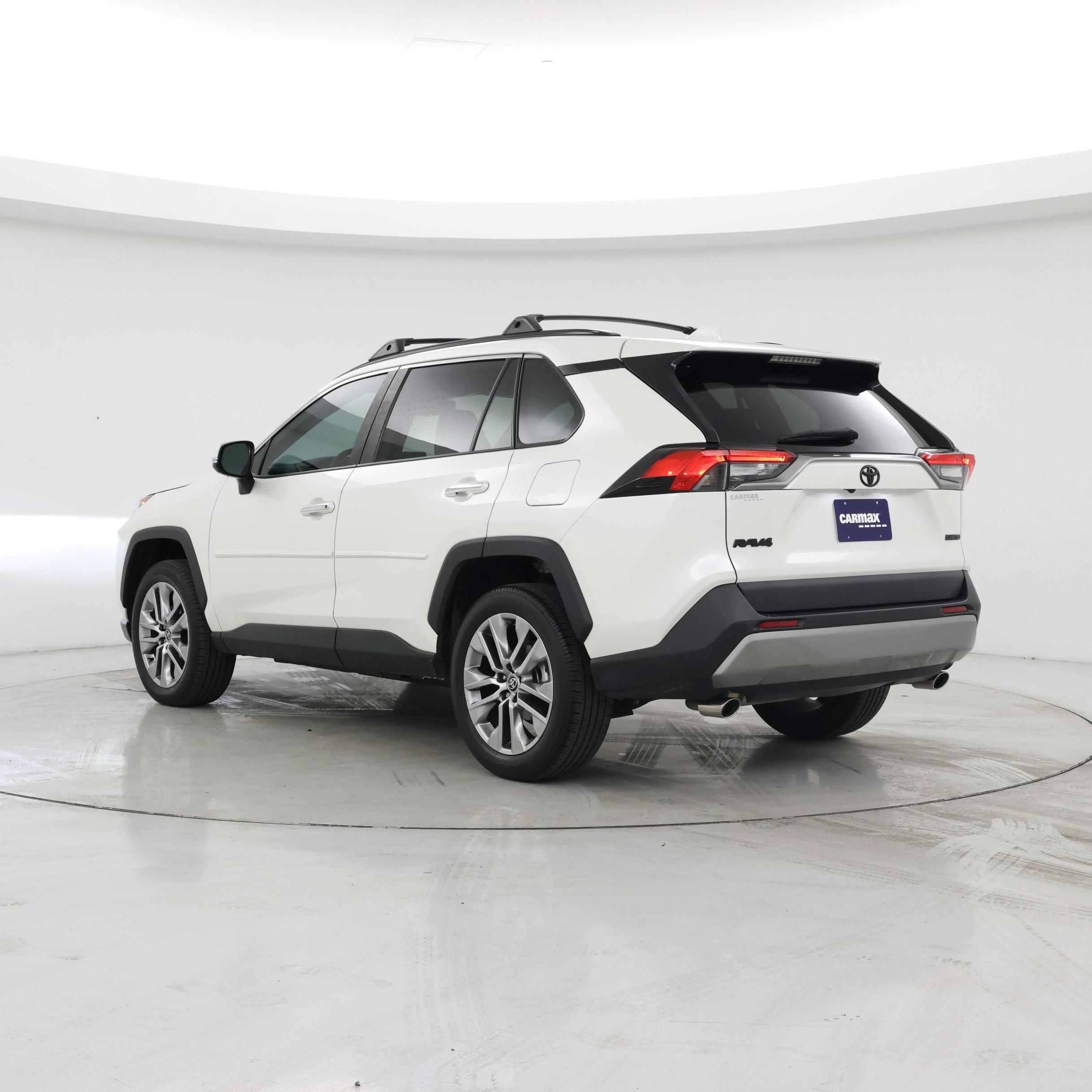 Thumbnail: 2022 Toyota RAV4 - 2