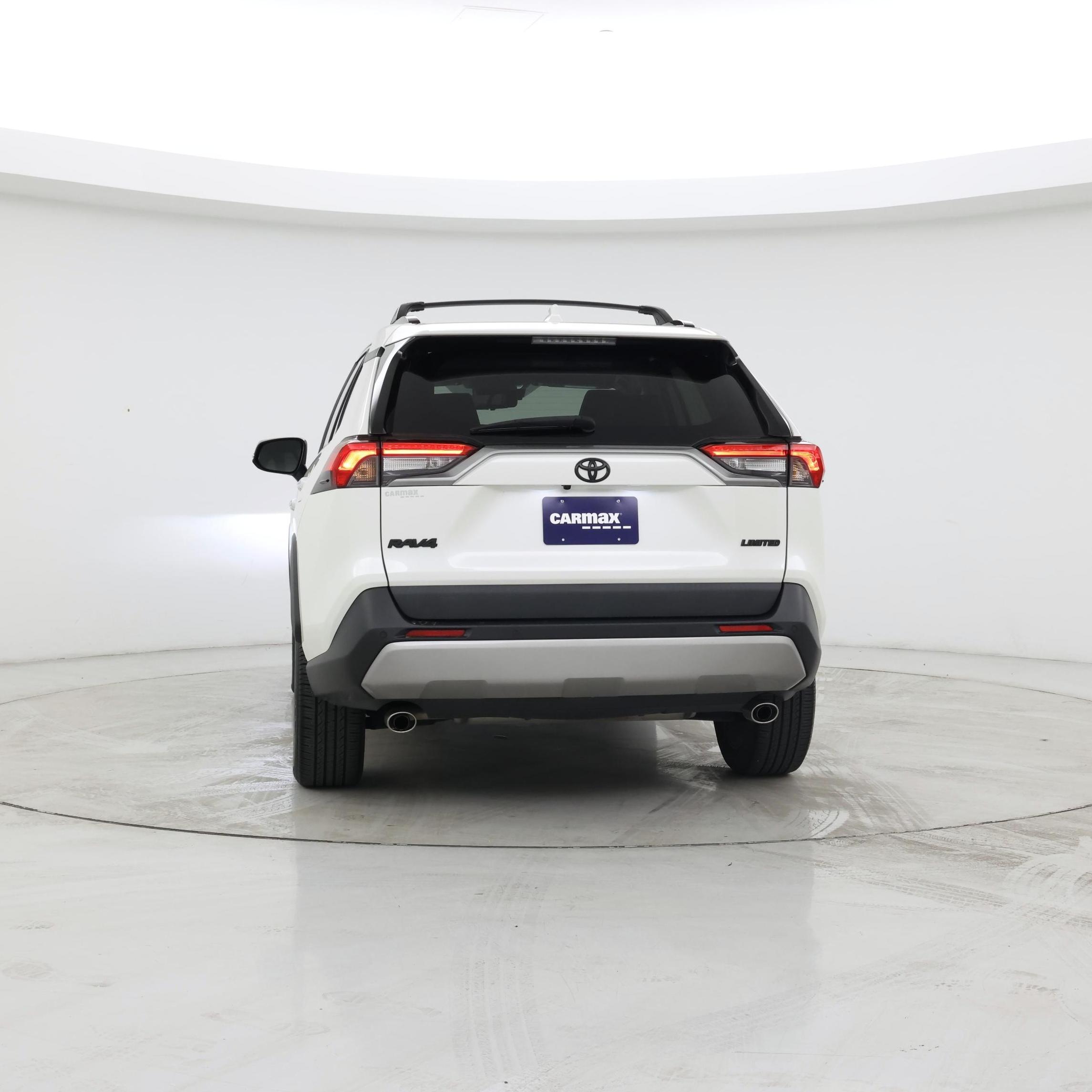 Thumbnail: 2022 Toyota RAV4 - 6