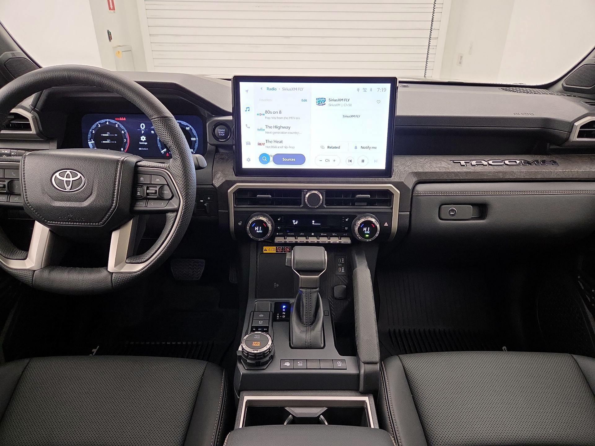 Thumbnail: 2024 Toyota Tacoma - 9