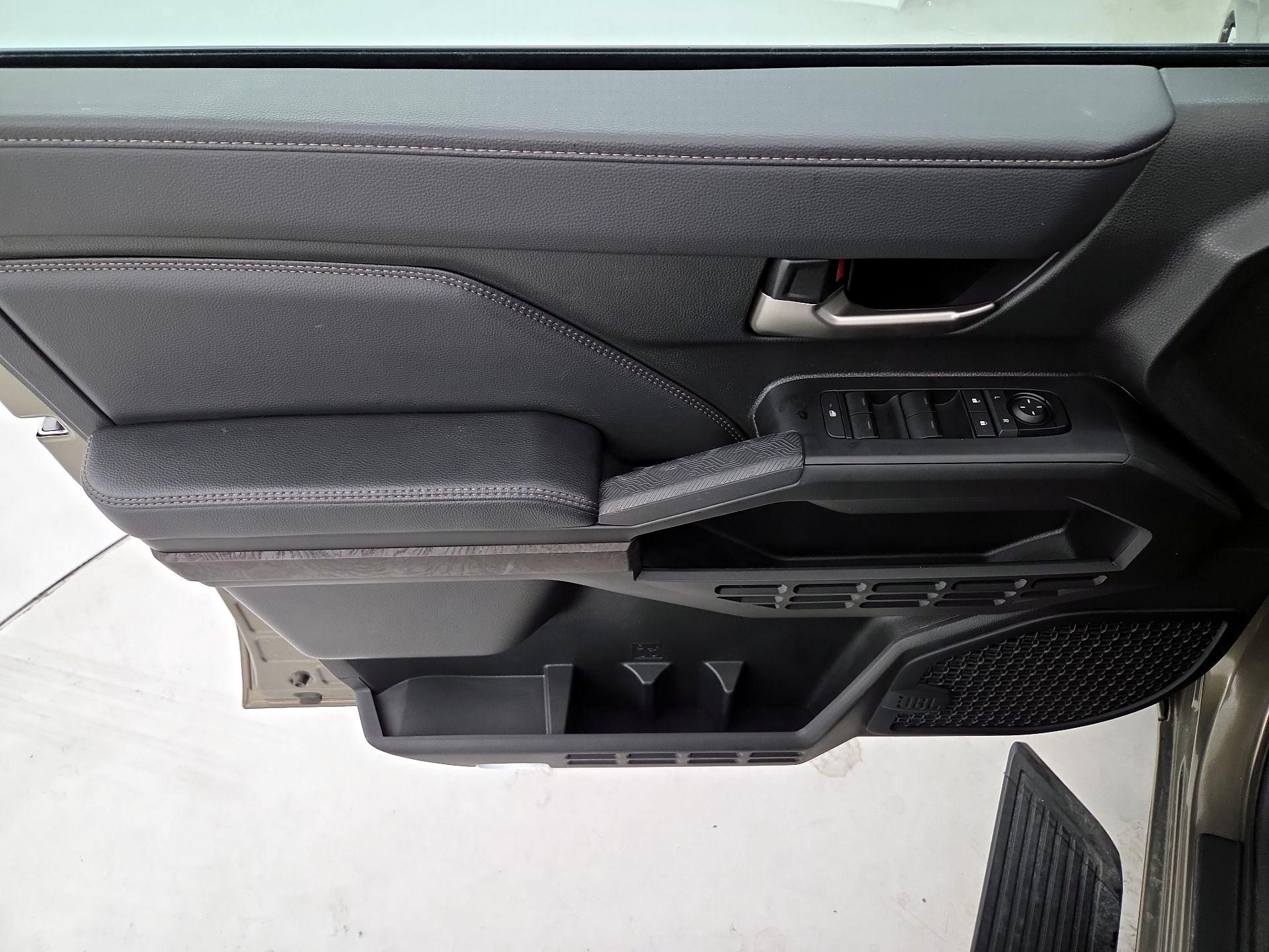 Thumbnail: 2024 Toyota Tacoma - 12