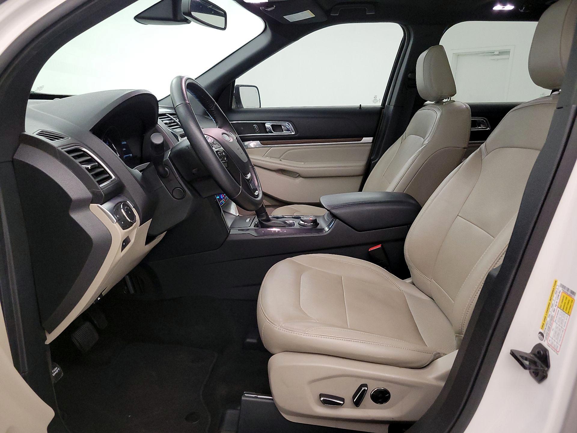 Thumbnail: 2018 Ford Explorer - 11