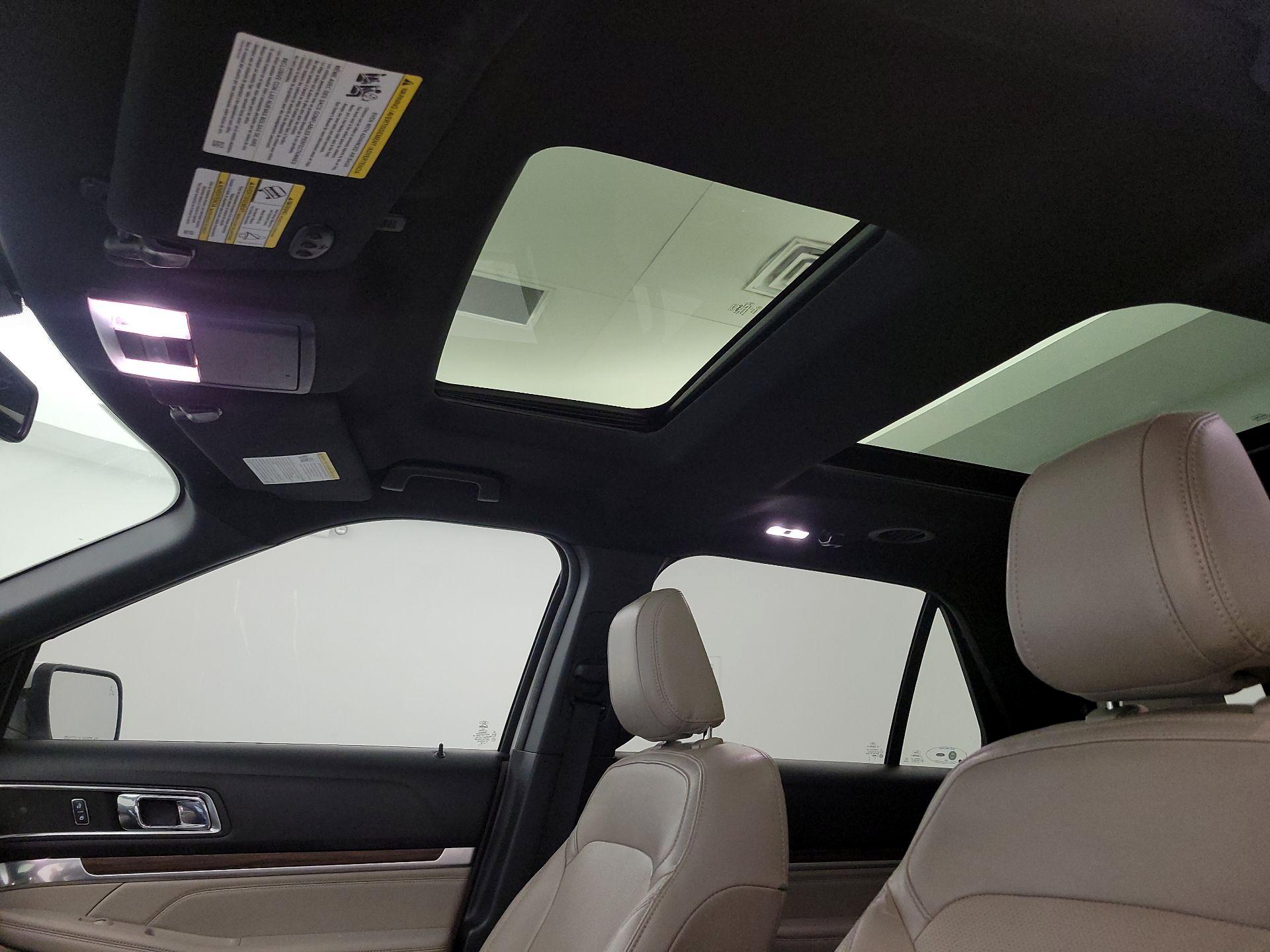 Thumbnail: 2018 Ford Explorer - 20