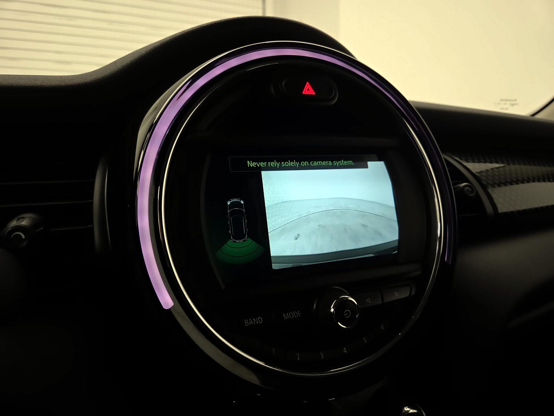 Thumbnail: 2019 MINI Cooper Hardtop - 14