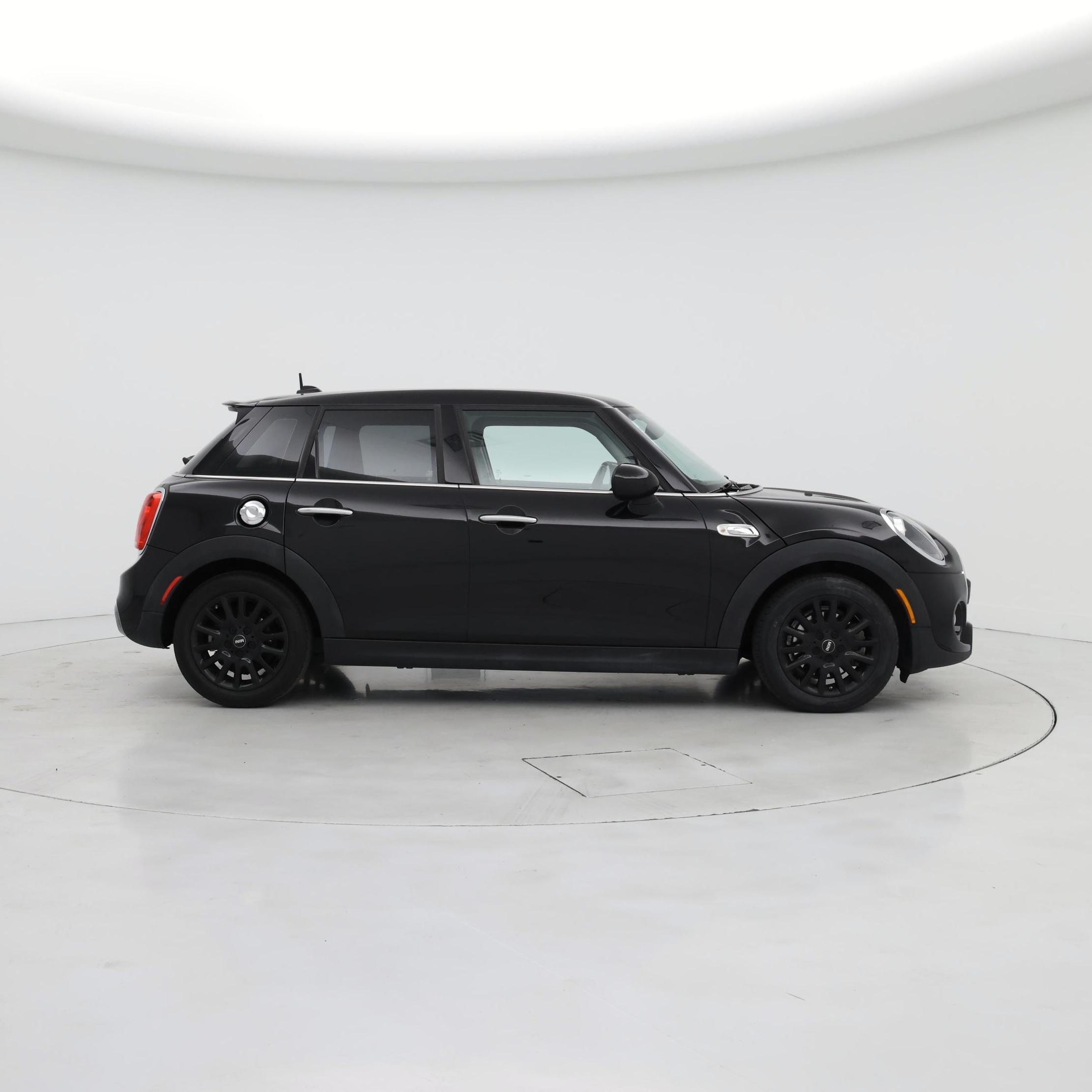 Thumbnail: 2019 MINI Cooper Hardtop - 7