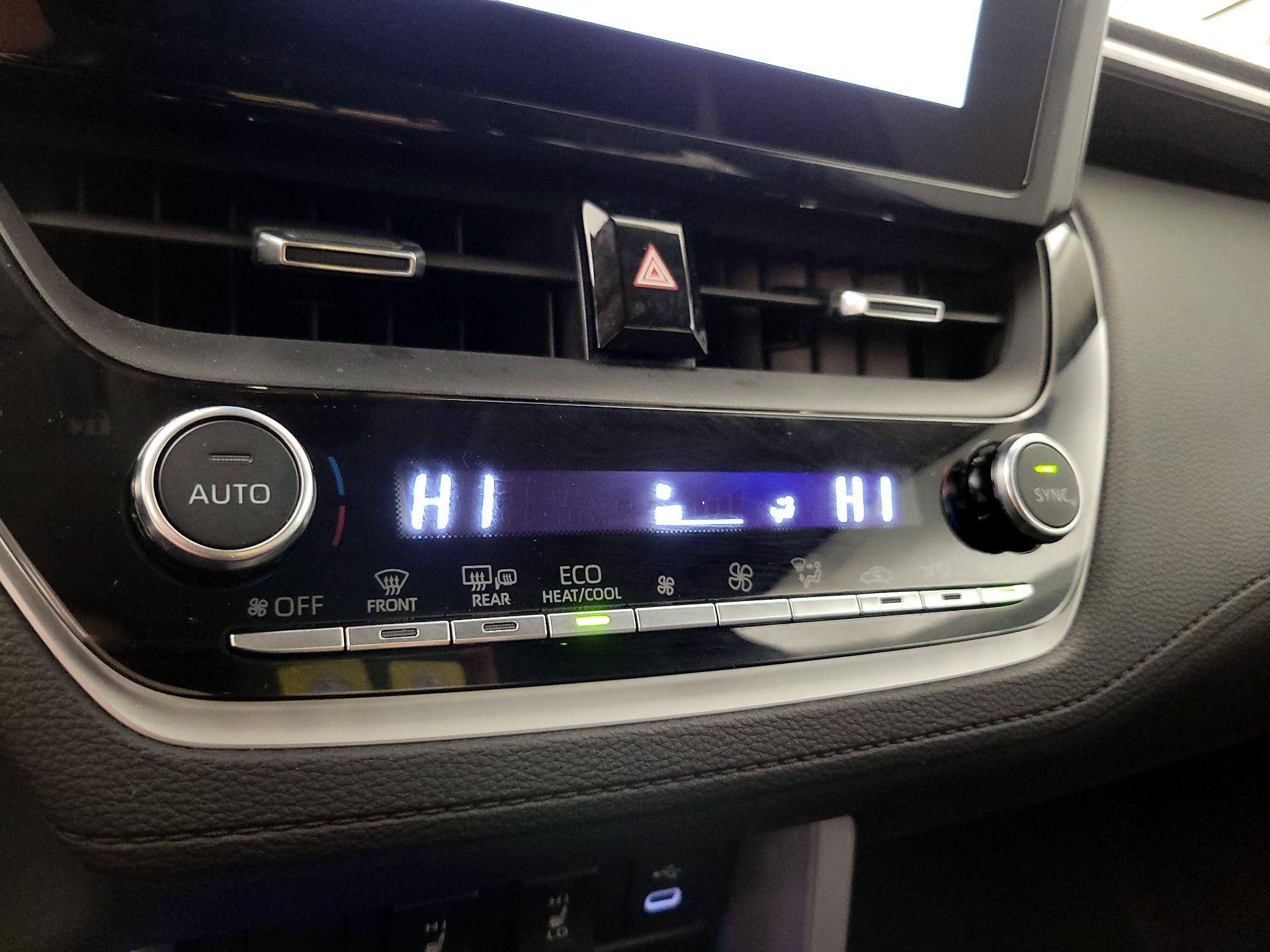 Thumbnail: 2023 Toyota Corolla Cross - 16