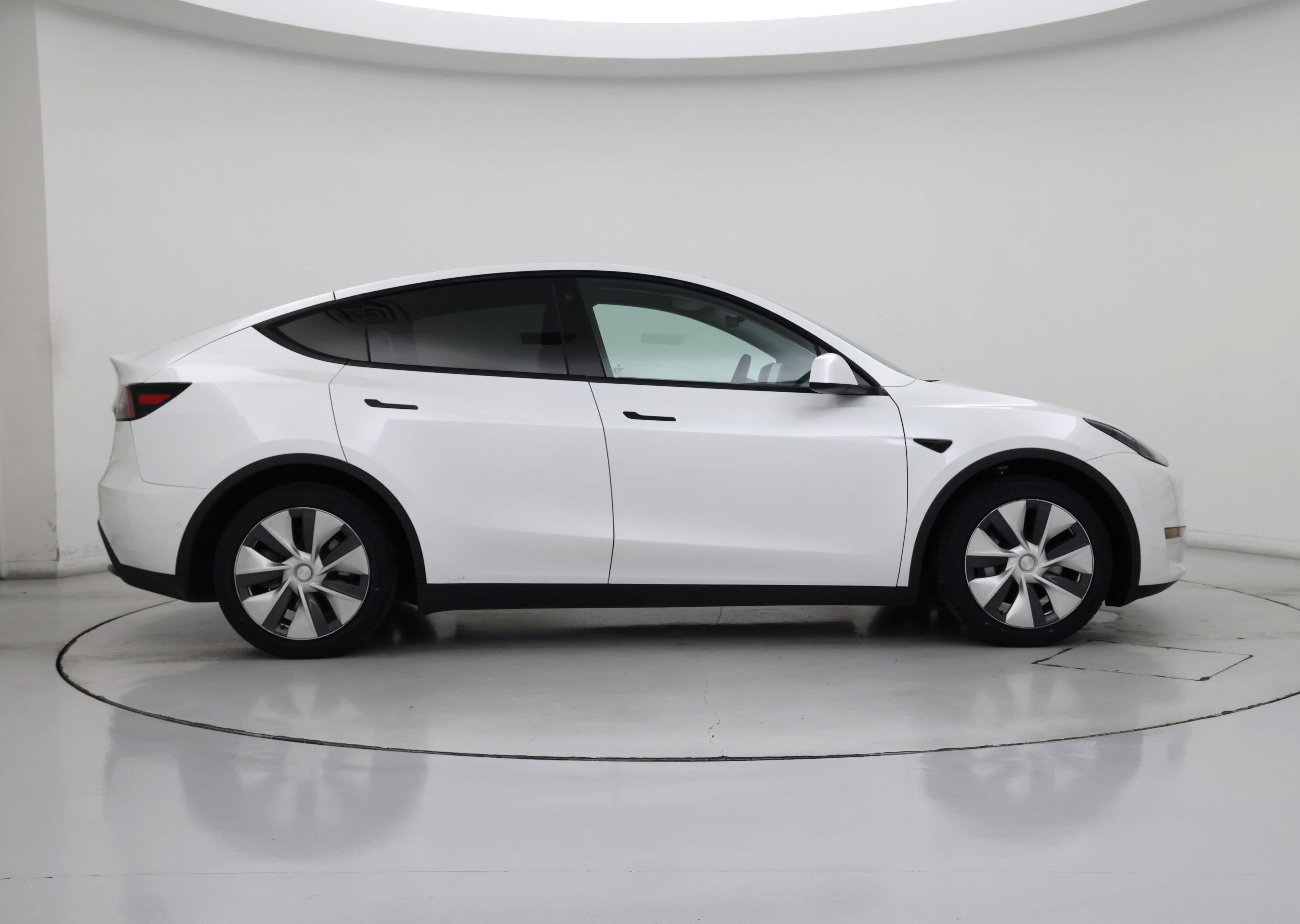 Thumbnail: 2020 Tesla Model Y - 7