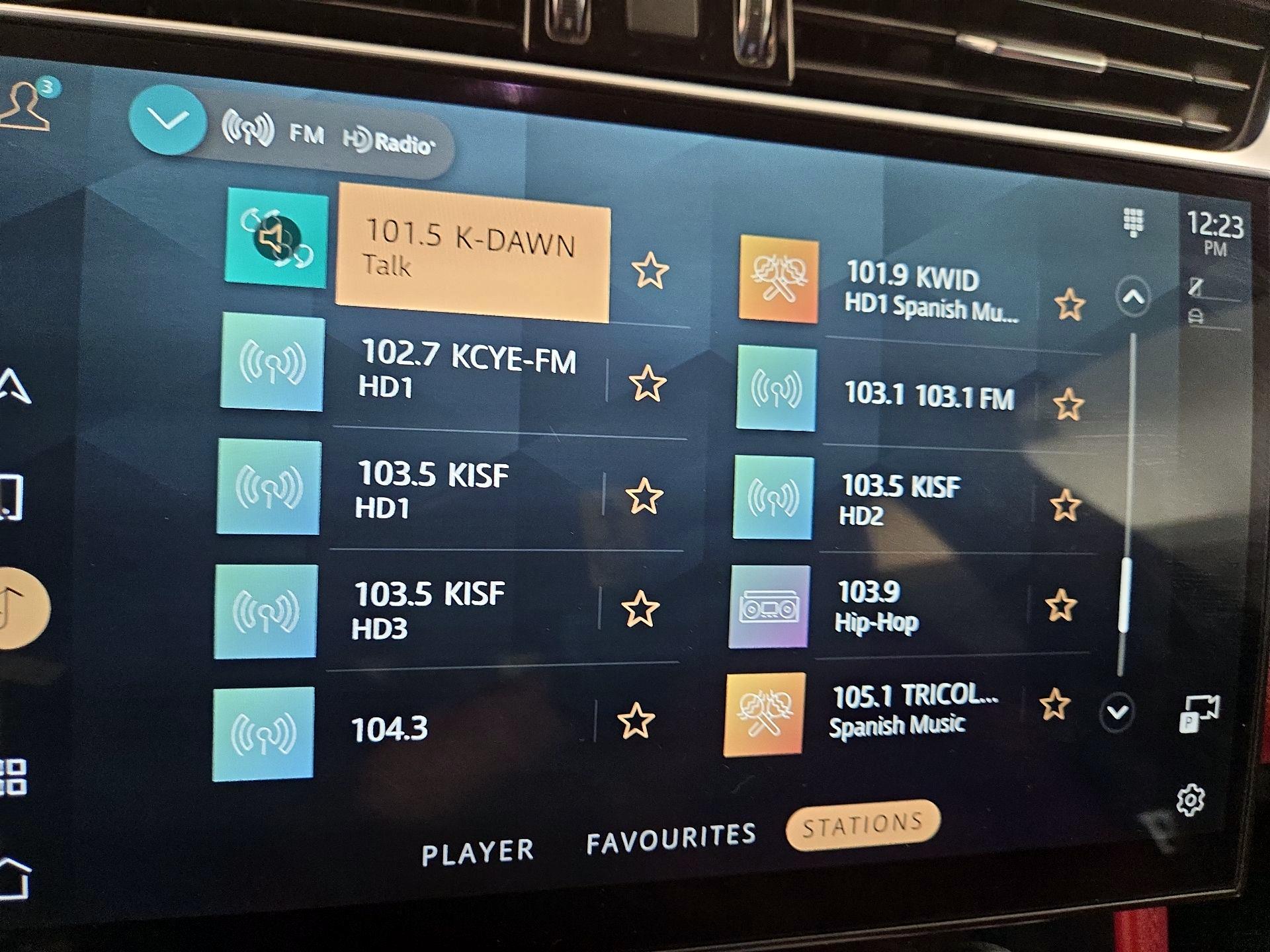 Thumbnail: 2023 Jaguar F-Pace - 16