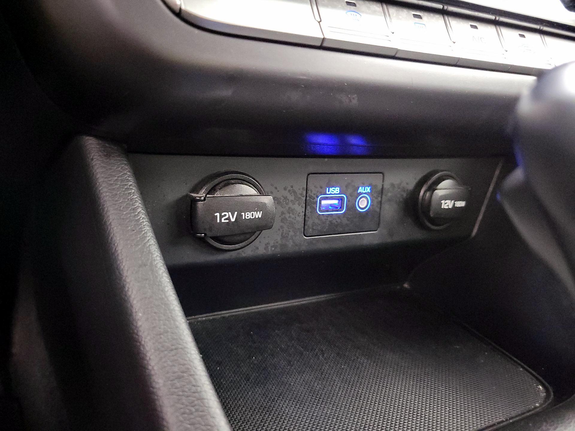 Thumbnail: 2018 Hyundai Sonata - 18