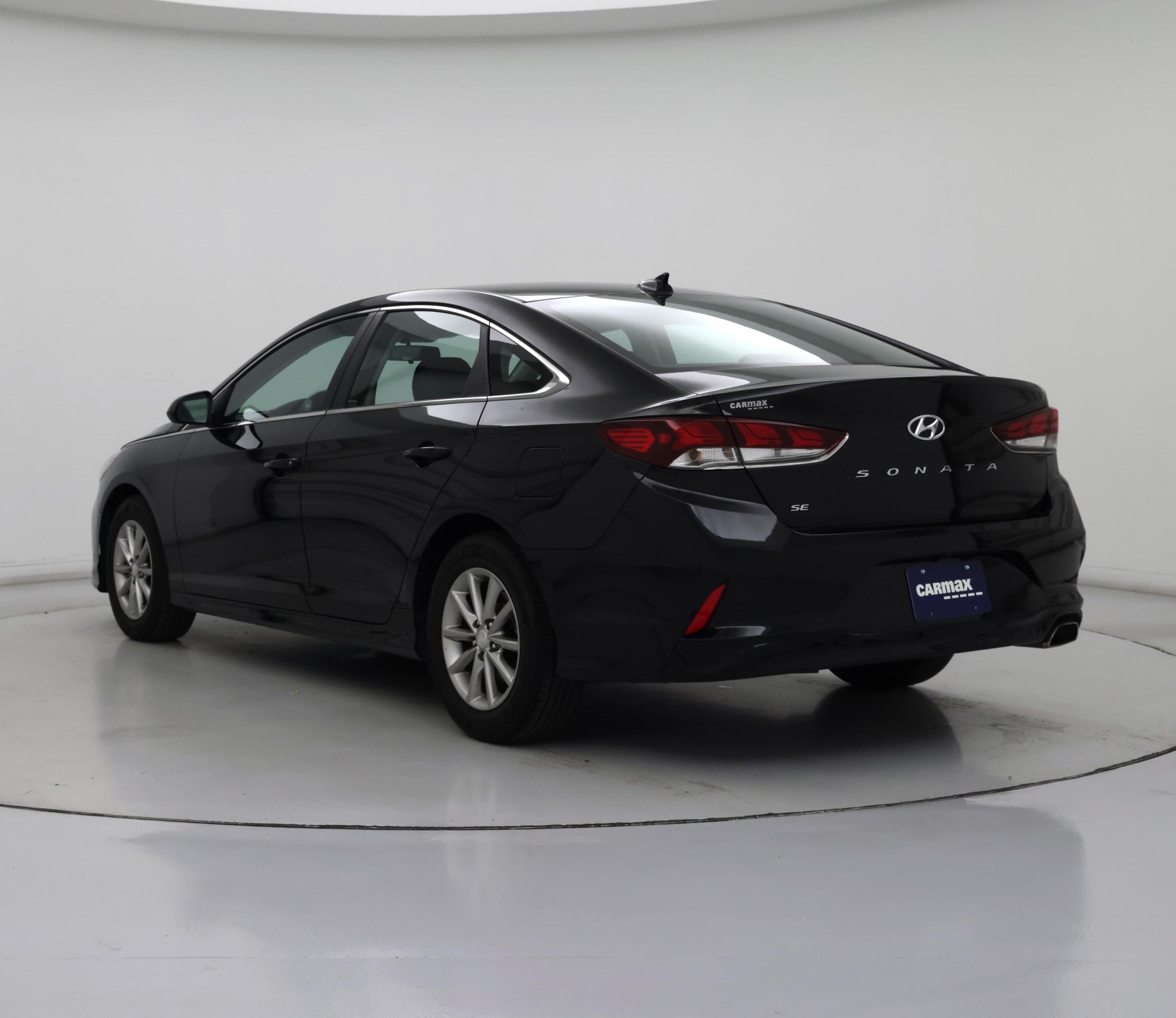 Thumbnail: 2018 Hyundai Sonata - 2