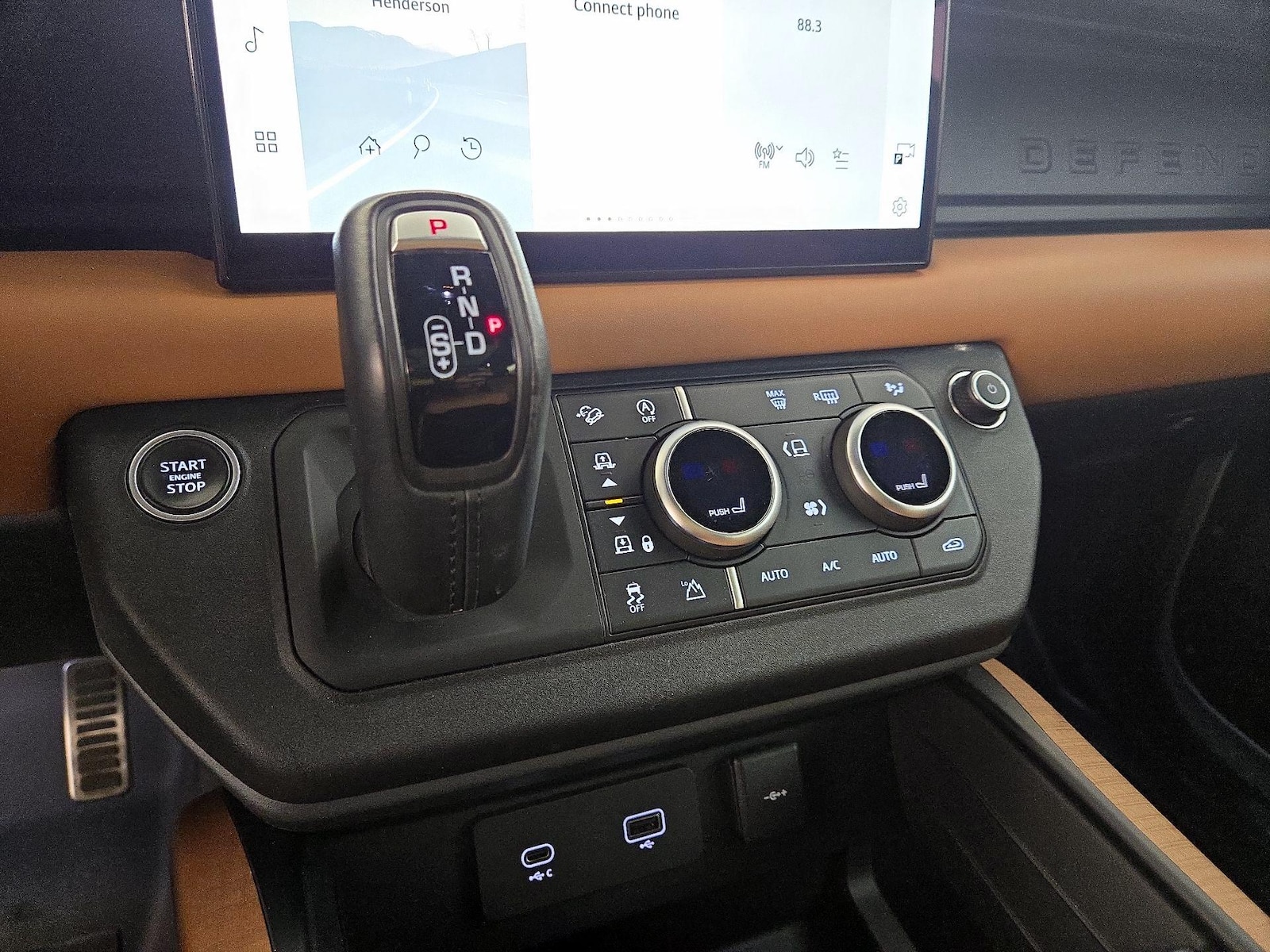 2023 Land Rover Defender X - Photo 19