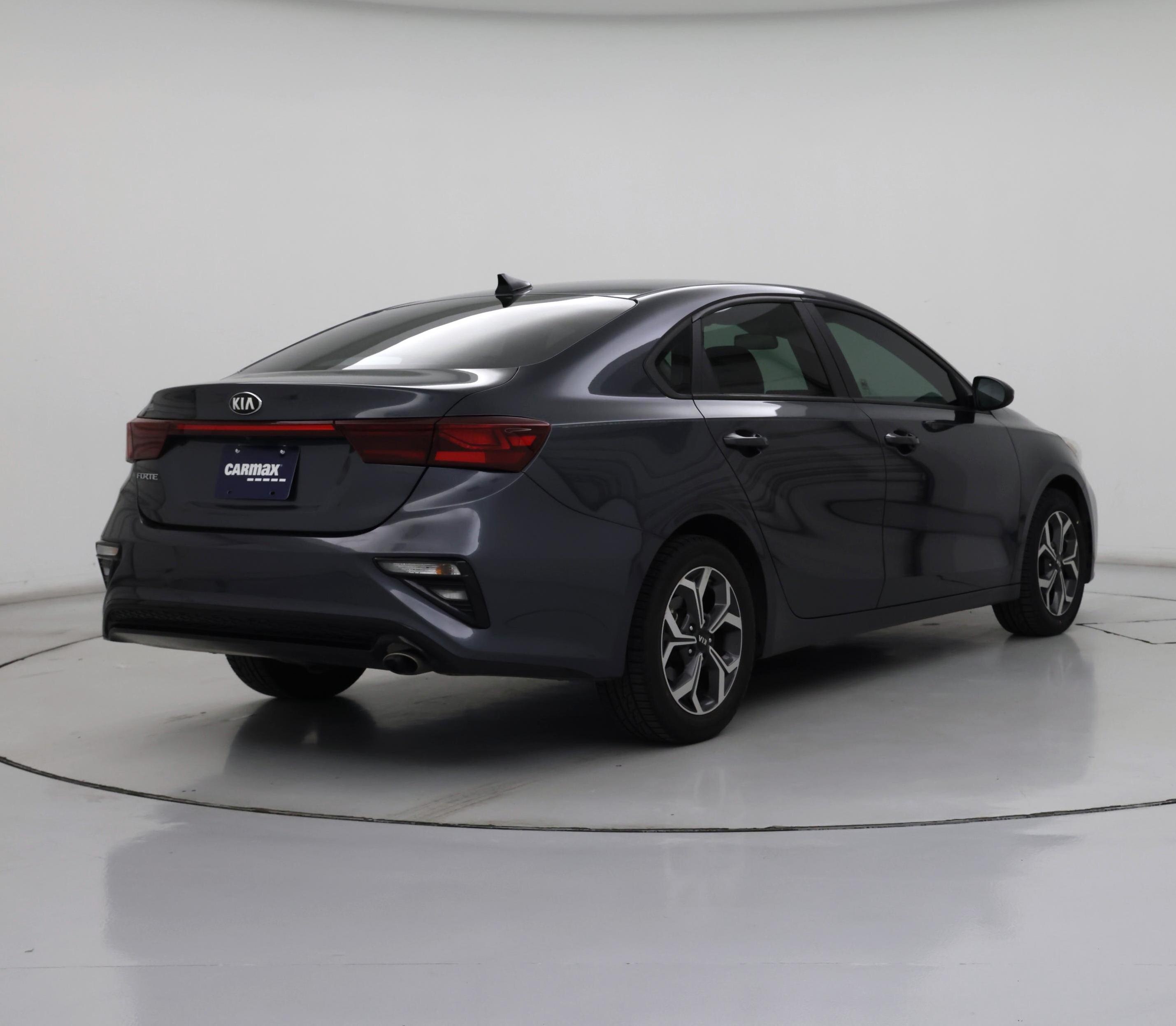 Thumbnail: 2020 Kia Forte - 8