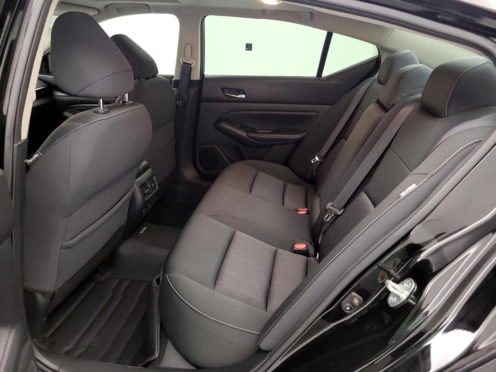 Thumbnail: 2019 Nissan Altima - 20