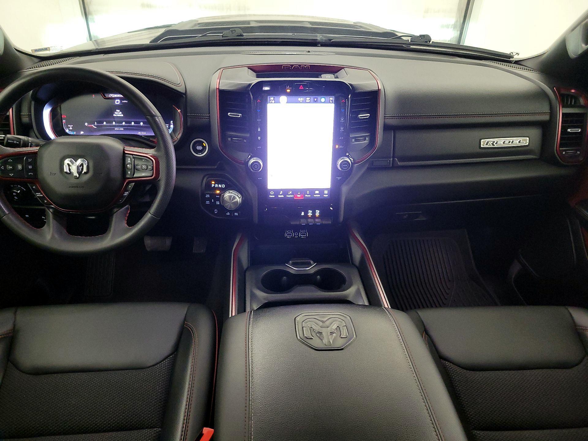 Thumbnail: 2025 RAM 1500 - 9