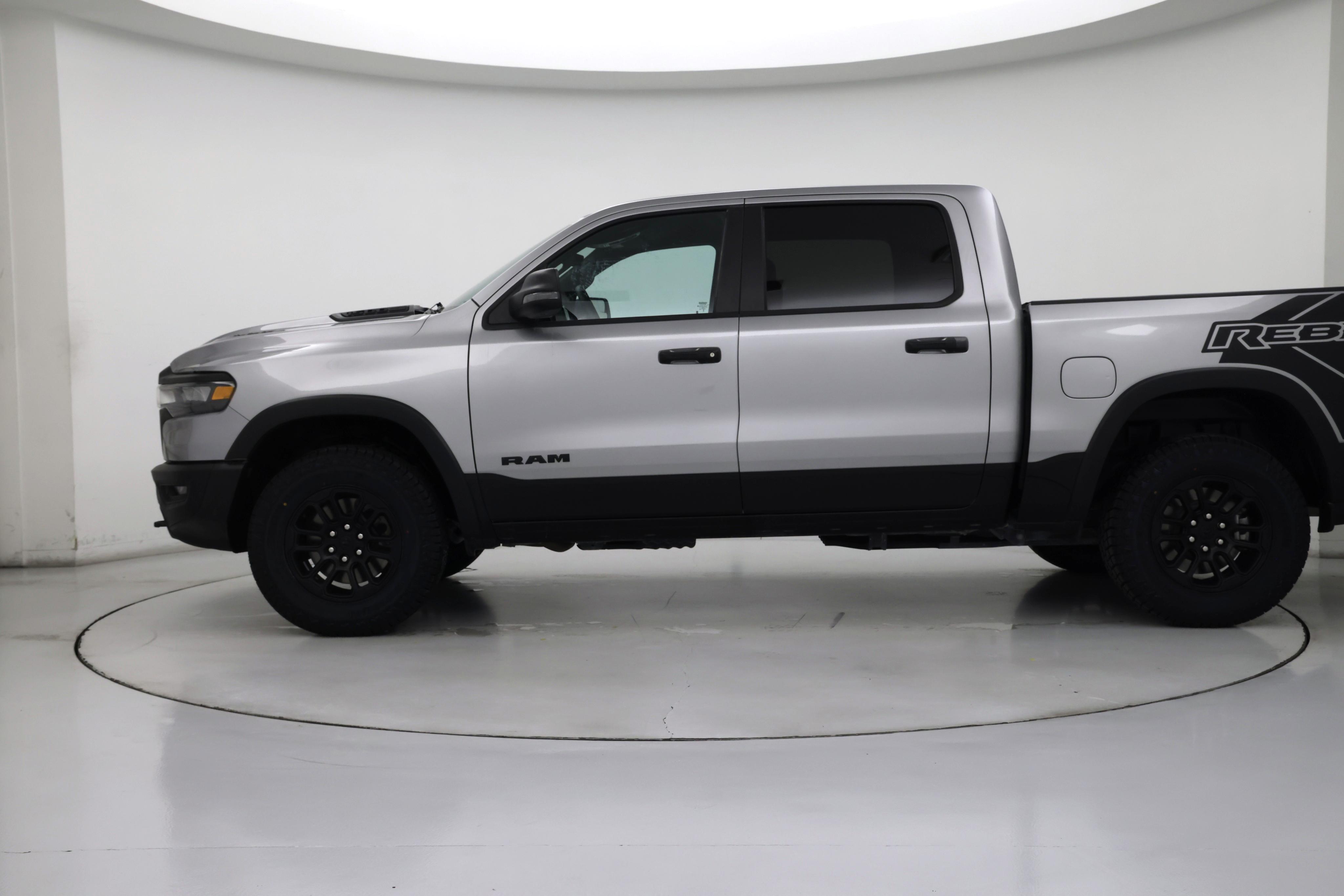 Thumbnail: 2025 RAM 1500 - 3