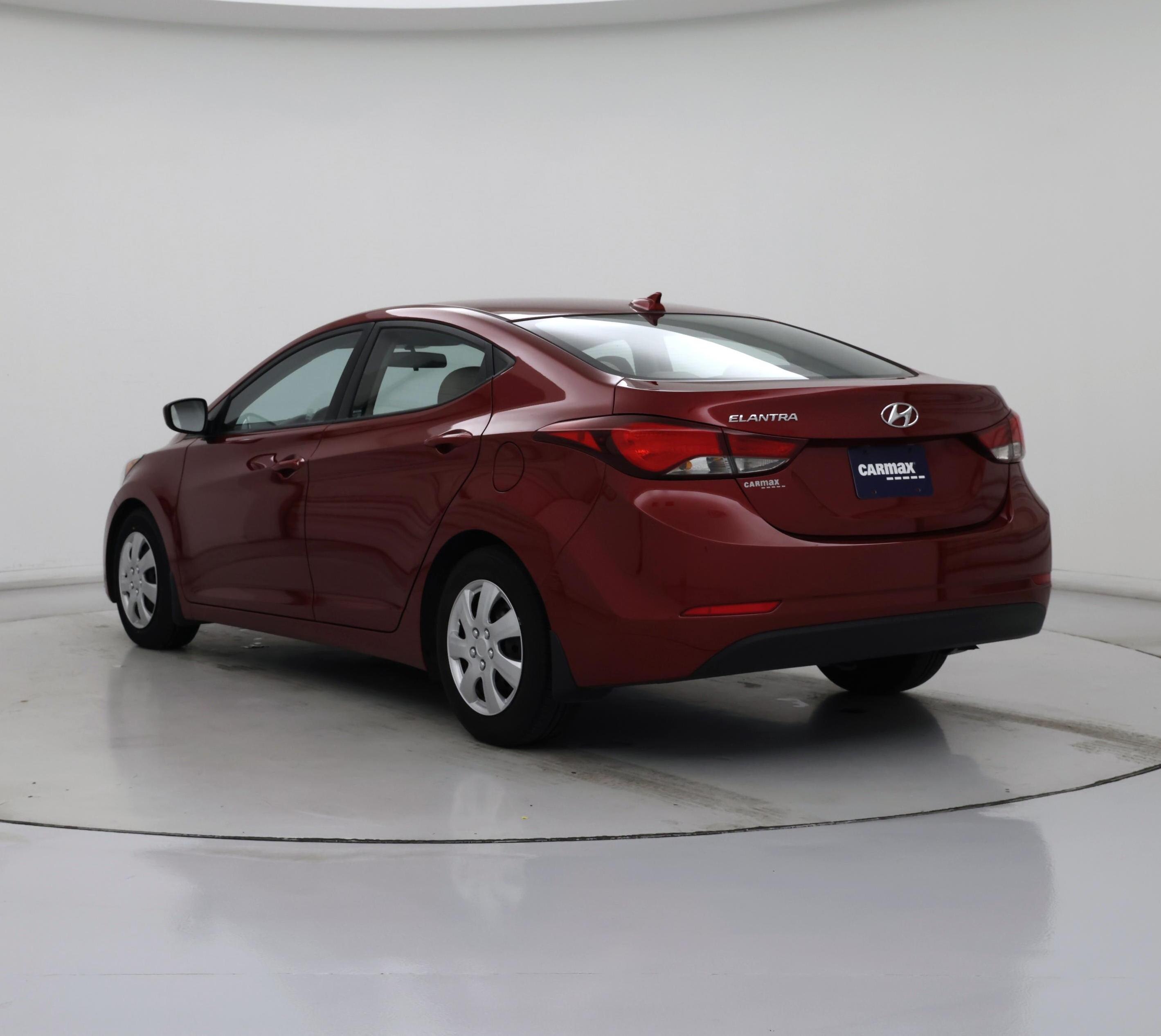 Thumbnail: 2016 Hyundai Elantra - 2