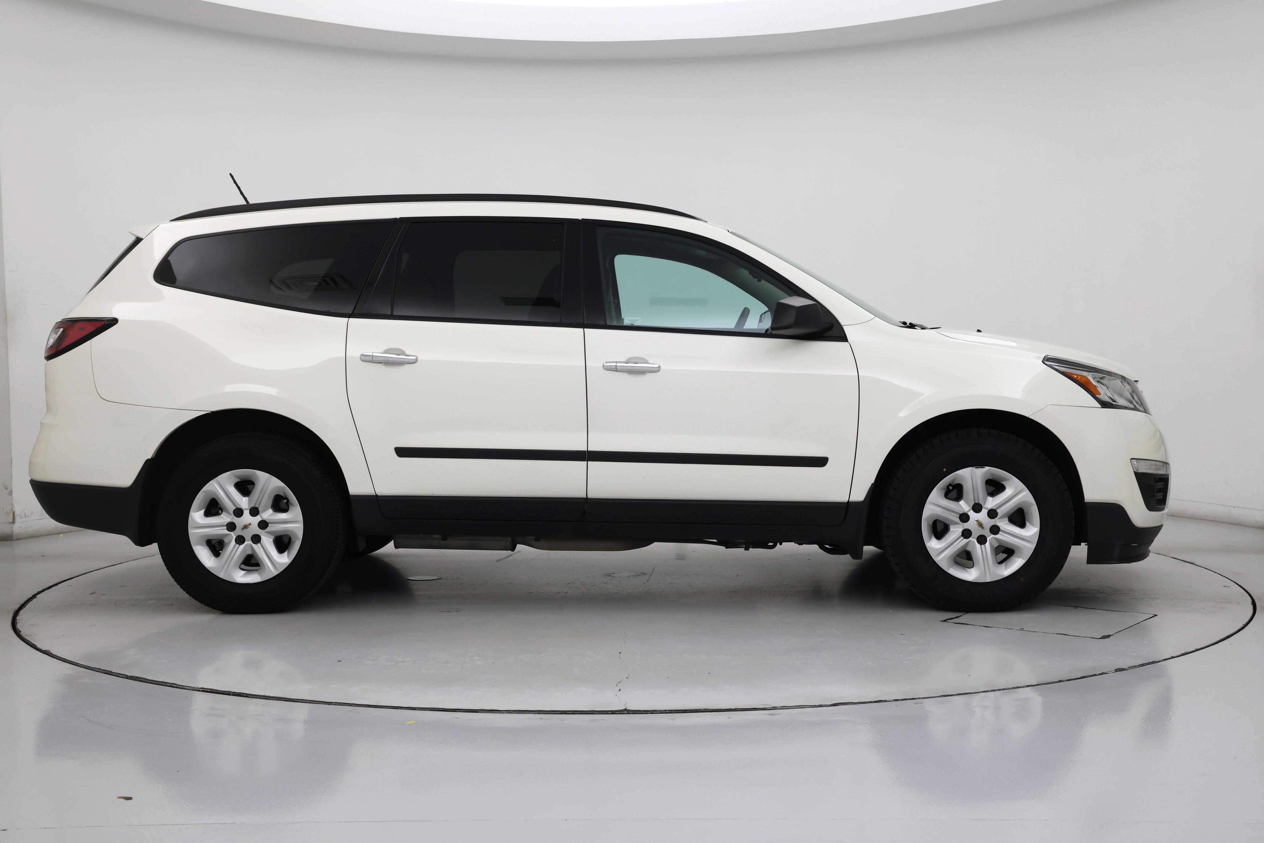 Thumbnail: 2014 Chevrolet Traverse - 7