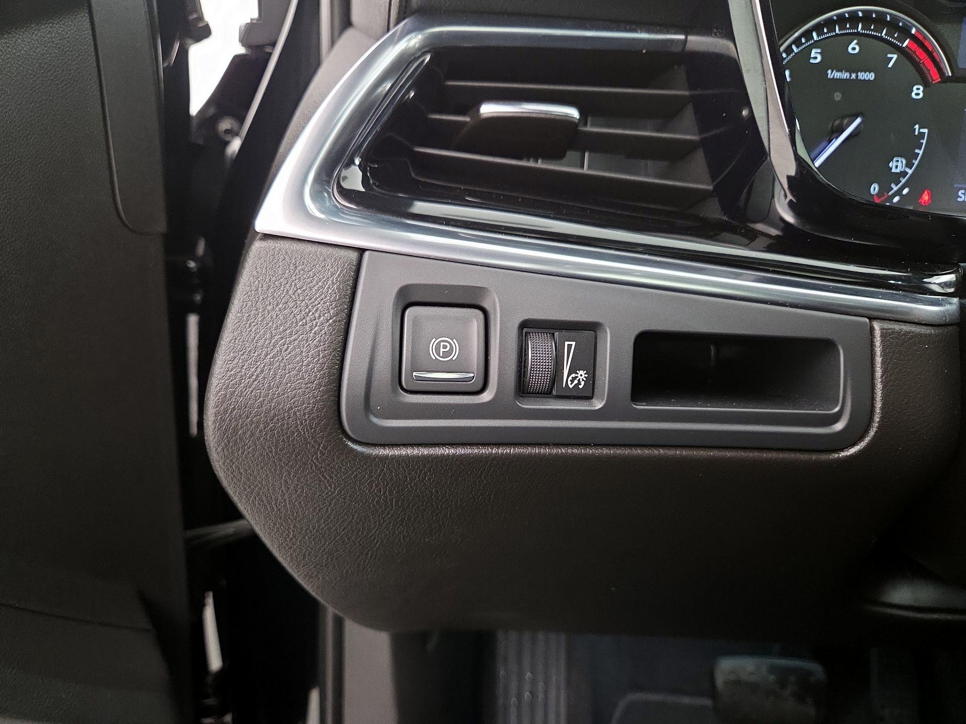 Thumbnail: 2022 Cadillac XT6 - 13