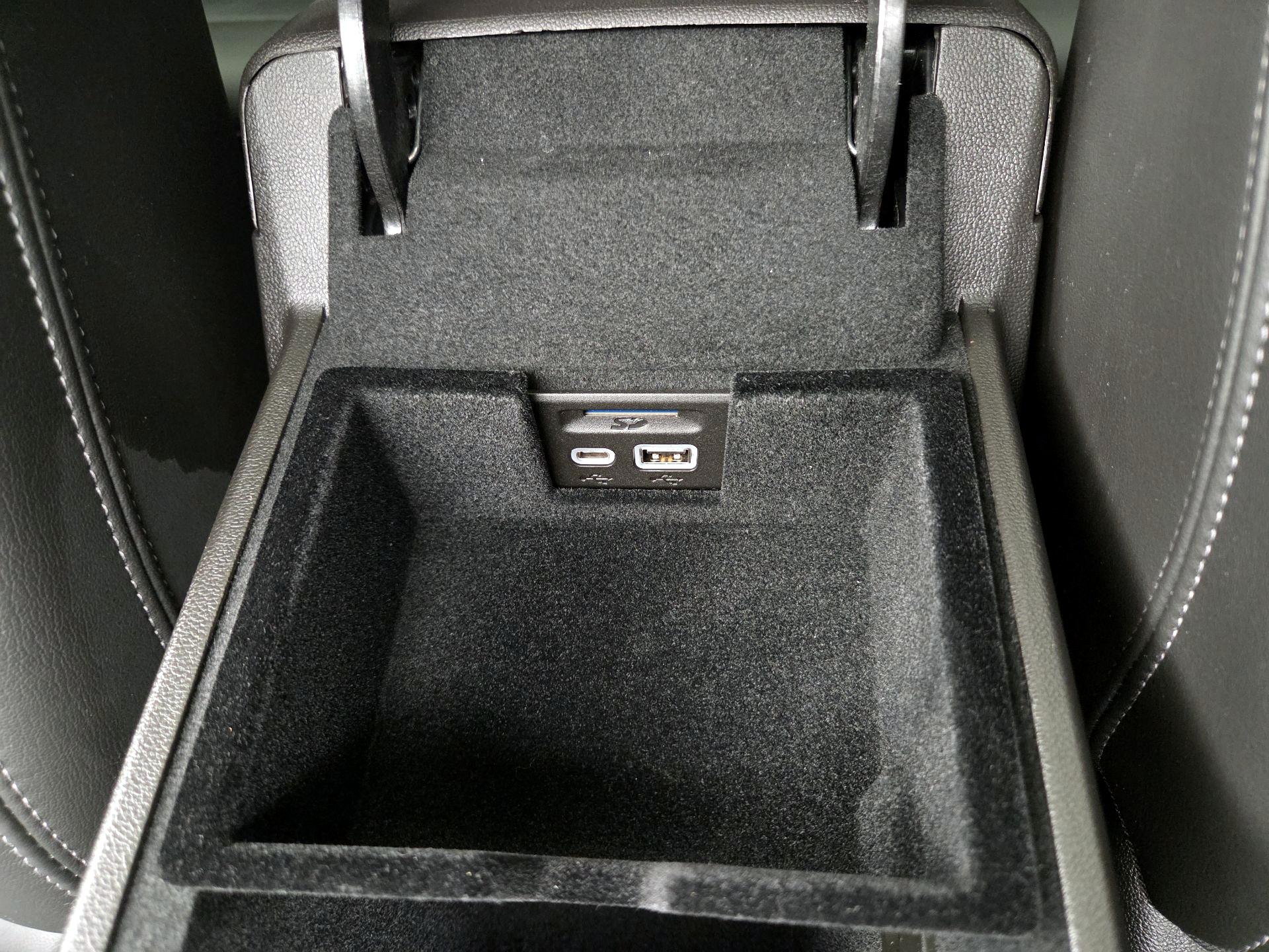 Thumbnail: 2022 Cadillac XT6 - 18